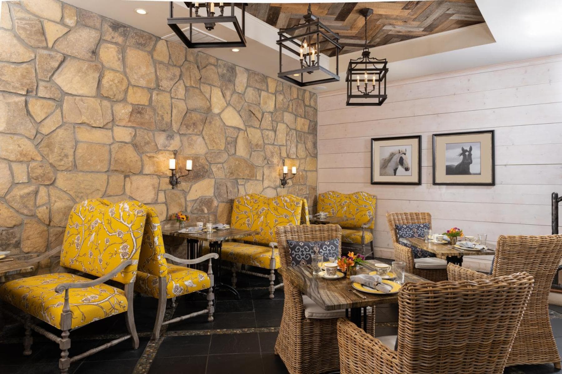 The White Birch Inn interior in Clayton, GA — gallery photo 2
