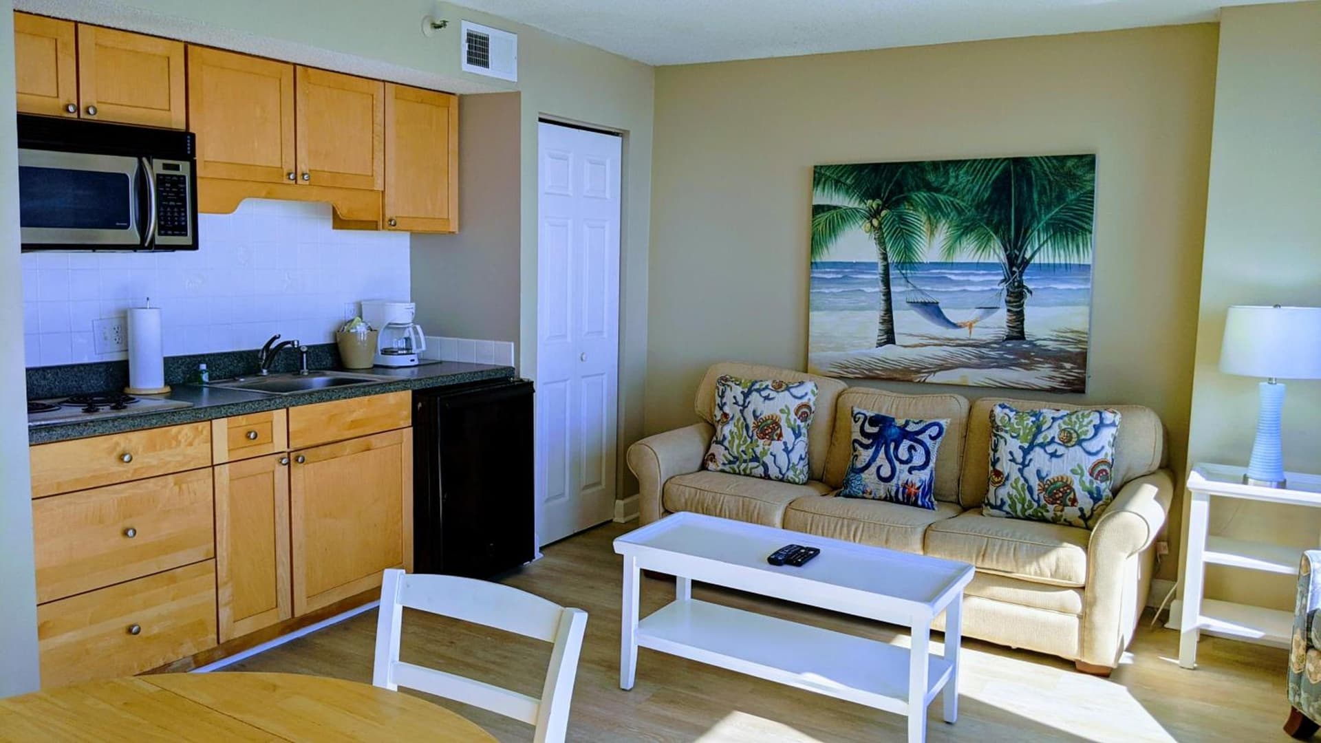 Shell Island Resort - All Oceanfront Suites gallery photo in Wrightsville Beach, NC — image 20