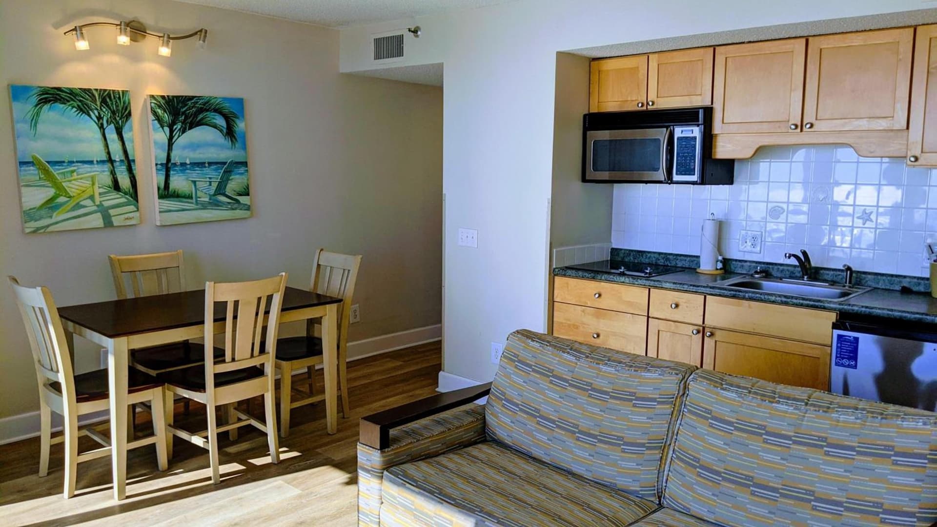 Shell Island Resort - All Oceanfront Suites gallery photo in Wrightsville Beach, NC — image 24