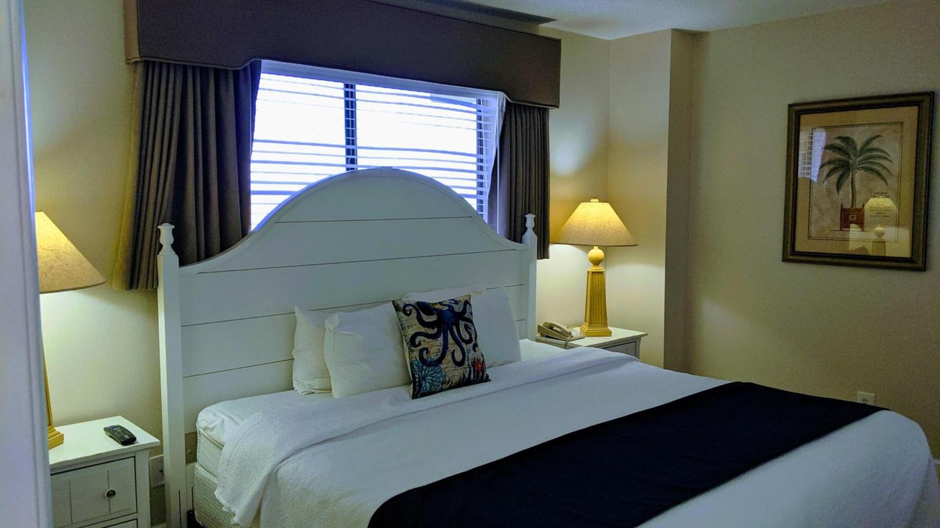 Shell Island Resort - All Oceanfront Suites gallery photo in Wrightsville Beach, NC — image 11