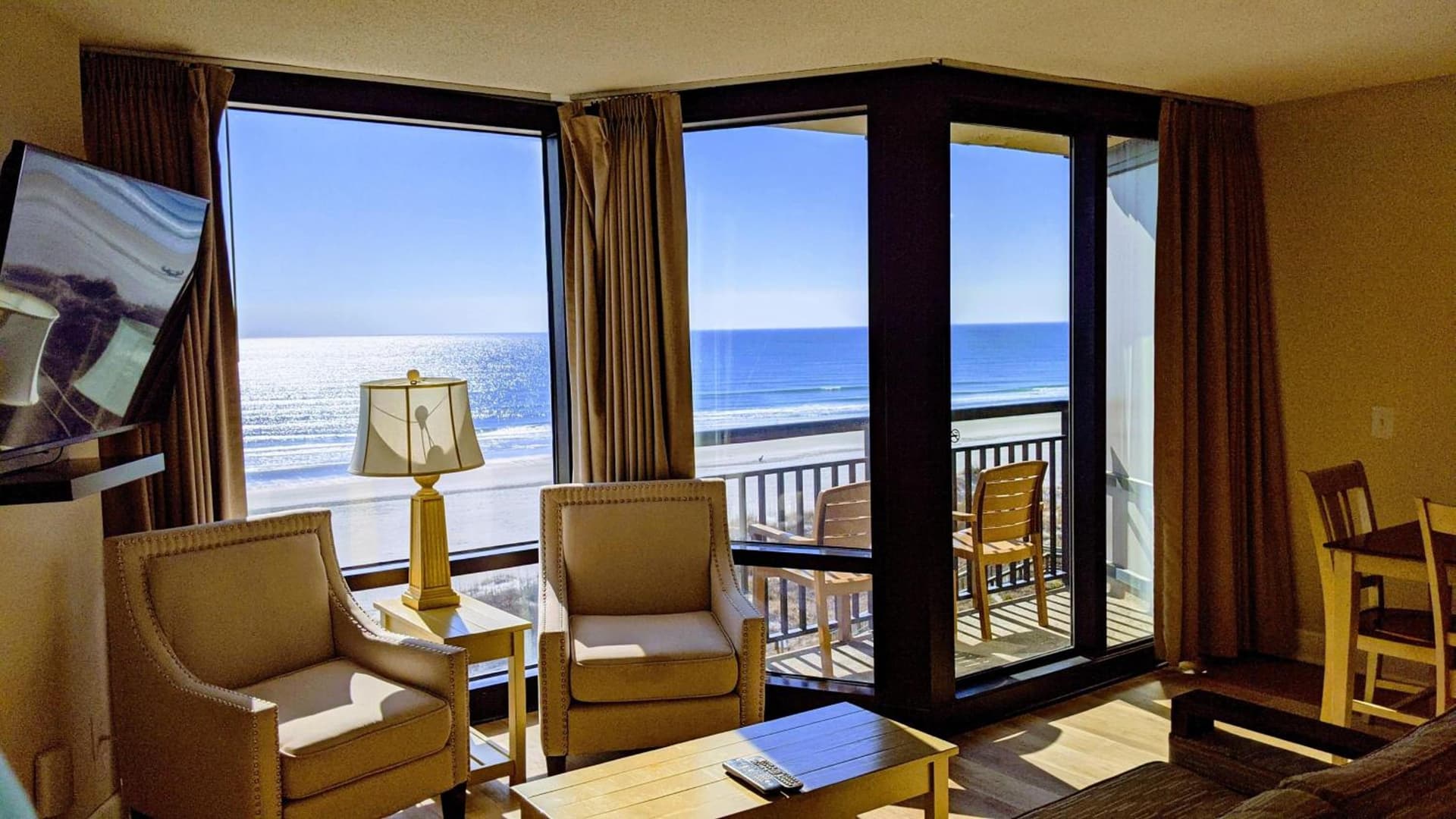 Shell Island Resort - All Oceanfront Suites gallery photo in Wrightsville Beach, NC — image 25