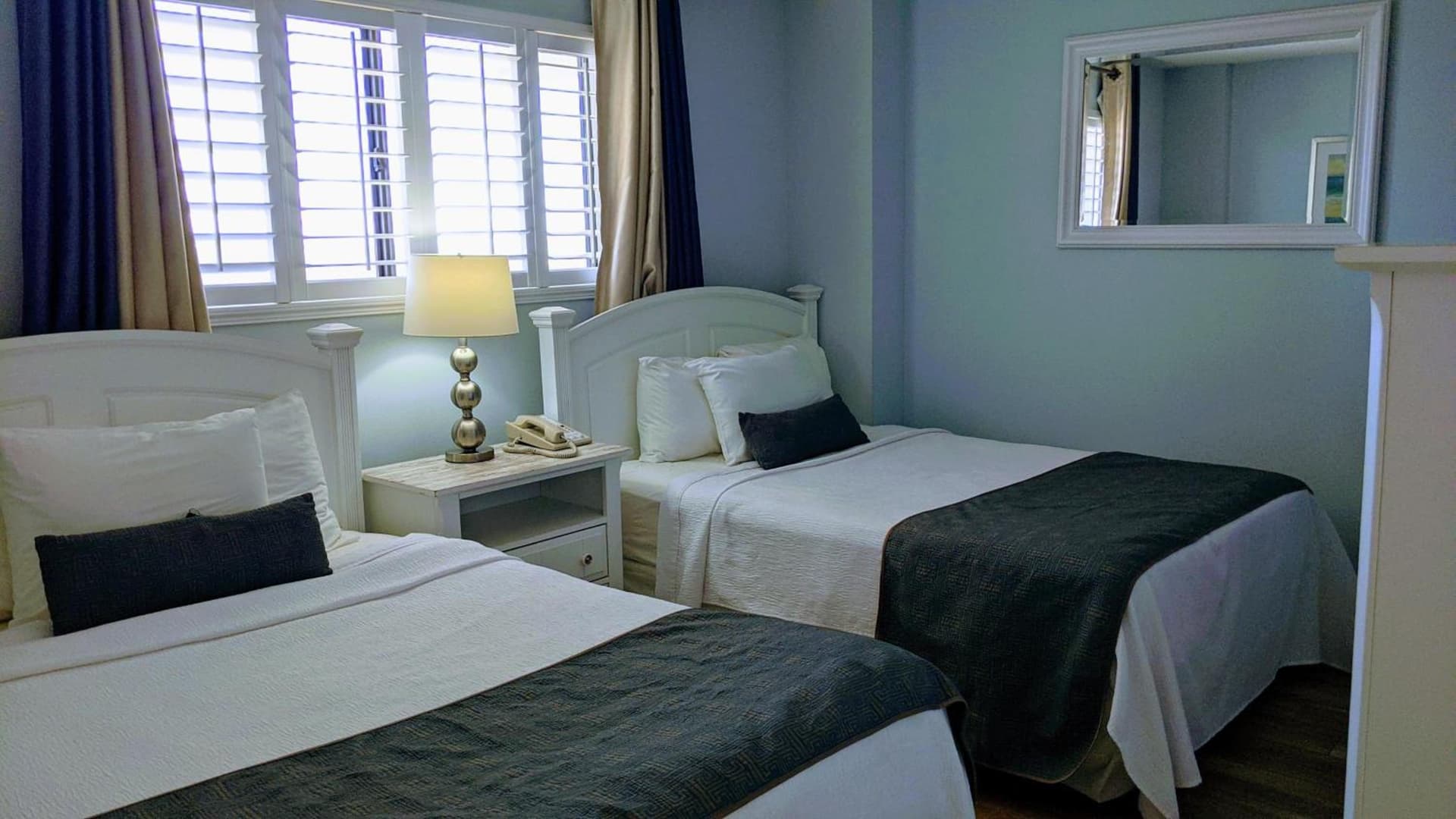 Shell Island Resort - All Oceanfront Suites gallery photo in Wrightsville Beach, NC — image 18