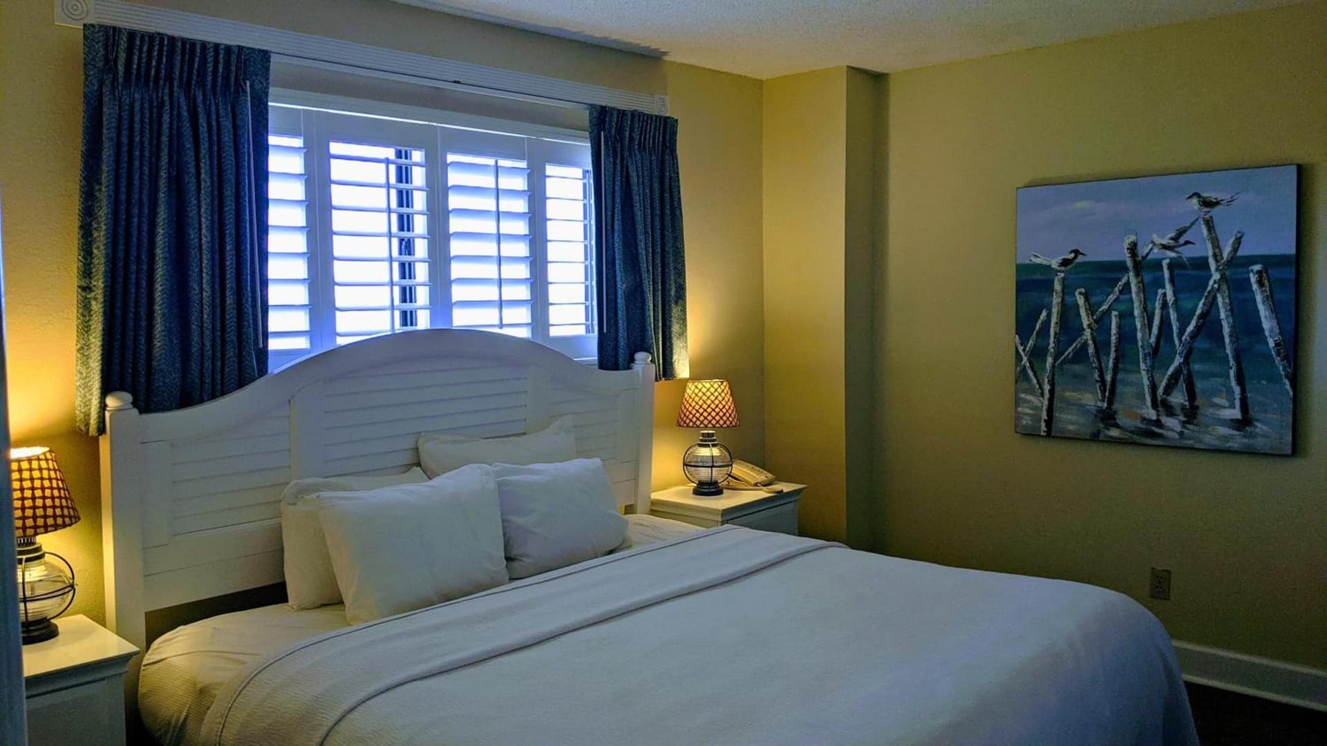 Shell Island Resort - All Oceanfront Suites gallery photo in Wrightsville Beach, NC — image 27