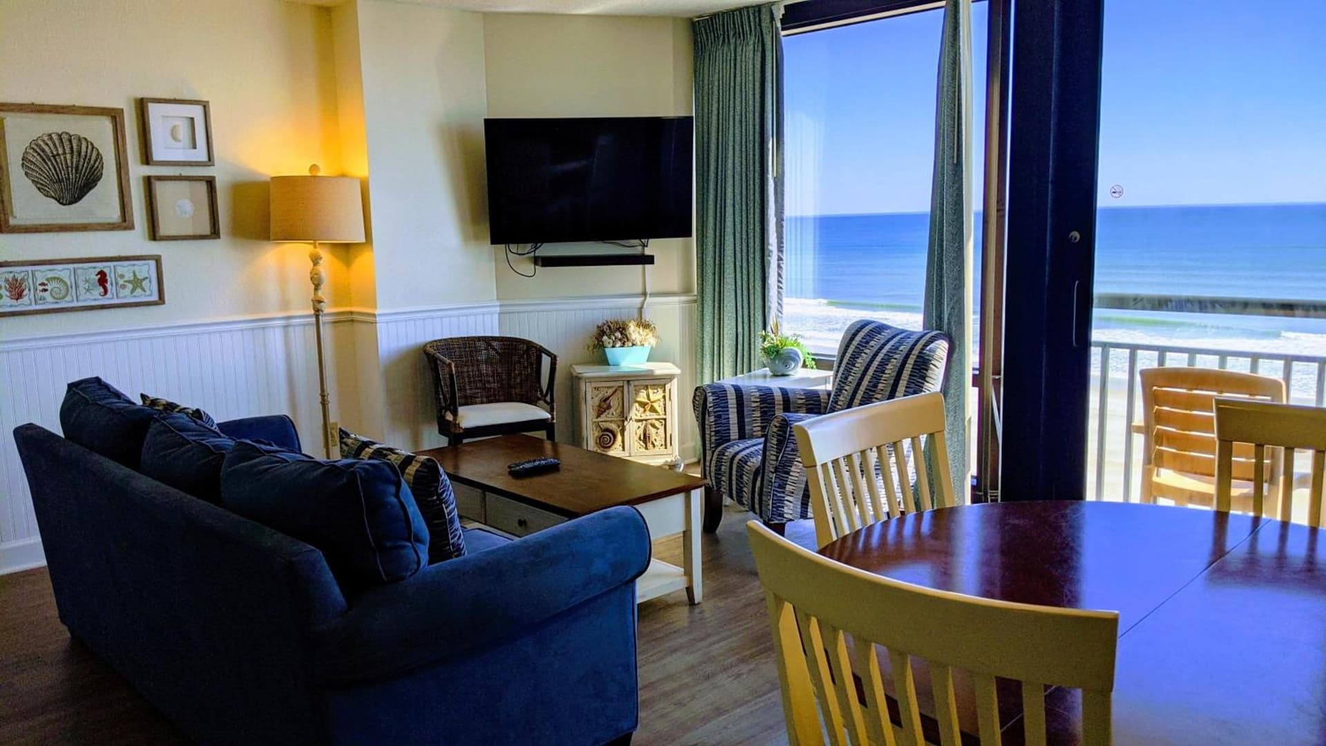 Shell Island Resort - All Oceanfront Suites gallery photo in Wrightsville Beach, NC — image 14