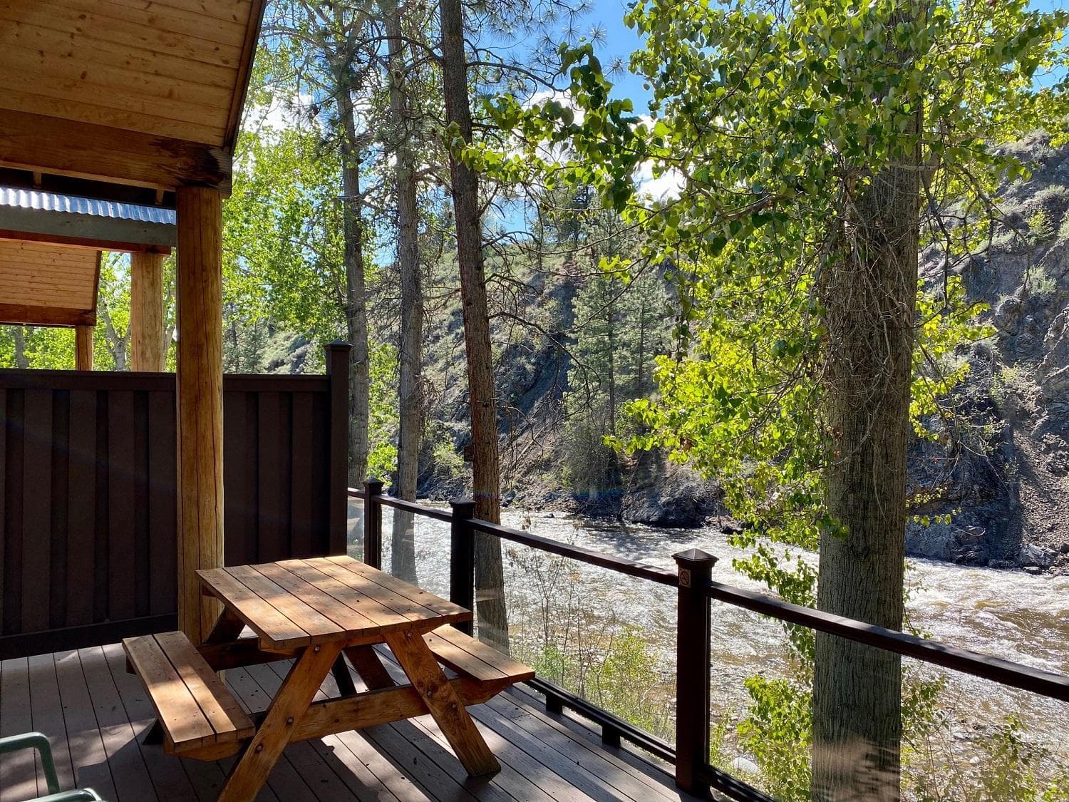 River's Edge Resort property views in Winthrop, WA — gallery photo 3