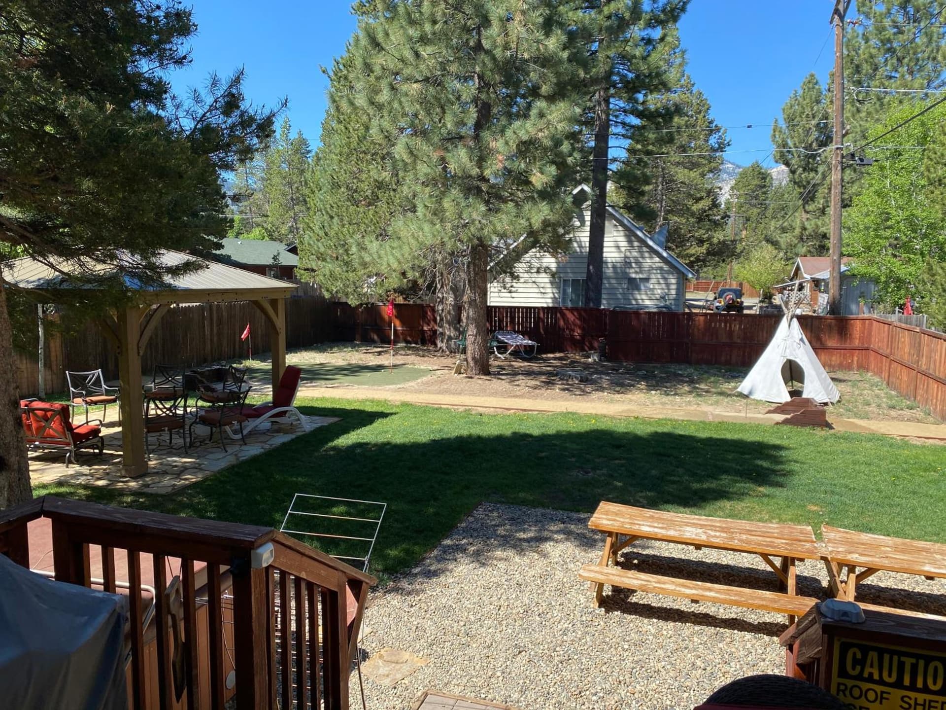 Rental In Tahoe interior in South Lake Tahoe, CA — gallery photo 2