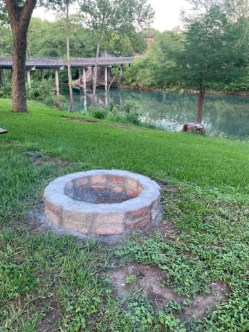 Horseshoe Riverside Lodge gallery photo in Canyon Lake, TX — image 38