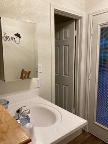 Horseshoe Riverside Lodge gallery photo in Canyon Lake, TX — image 36