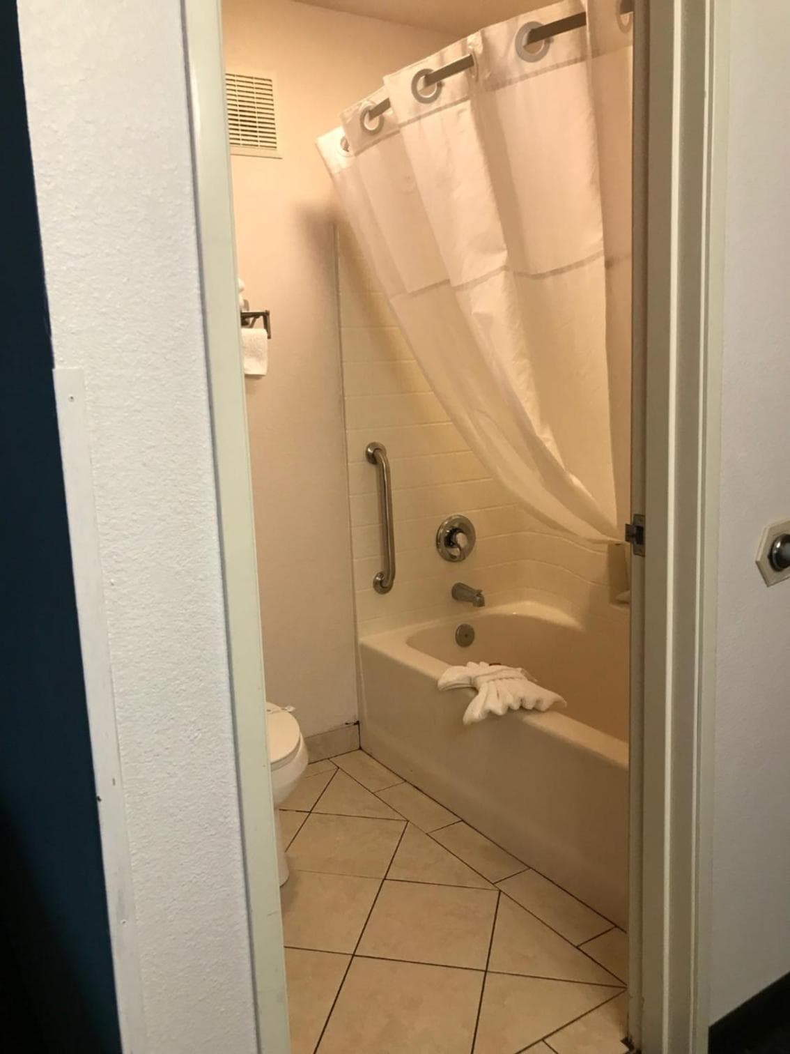 Days Inn & Suites by Wyndham Gresham gallery photo in Gresham, OR — image 15