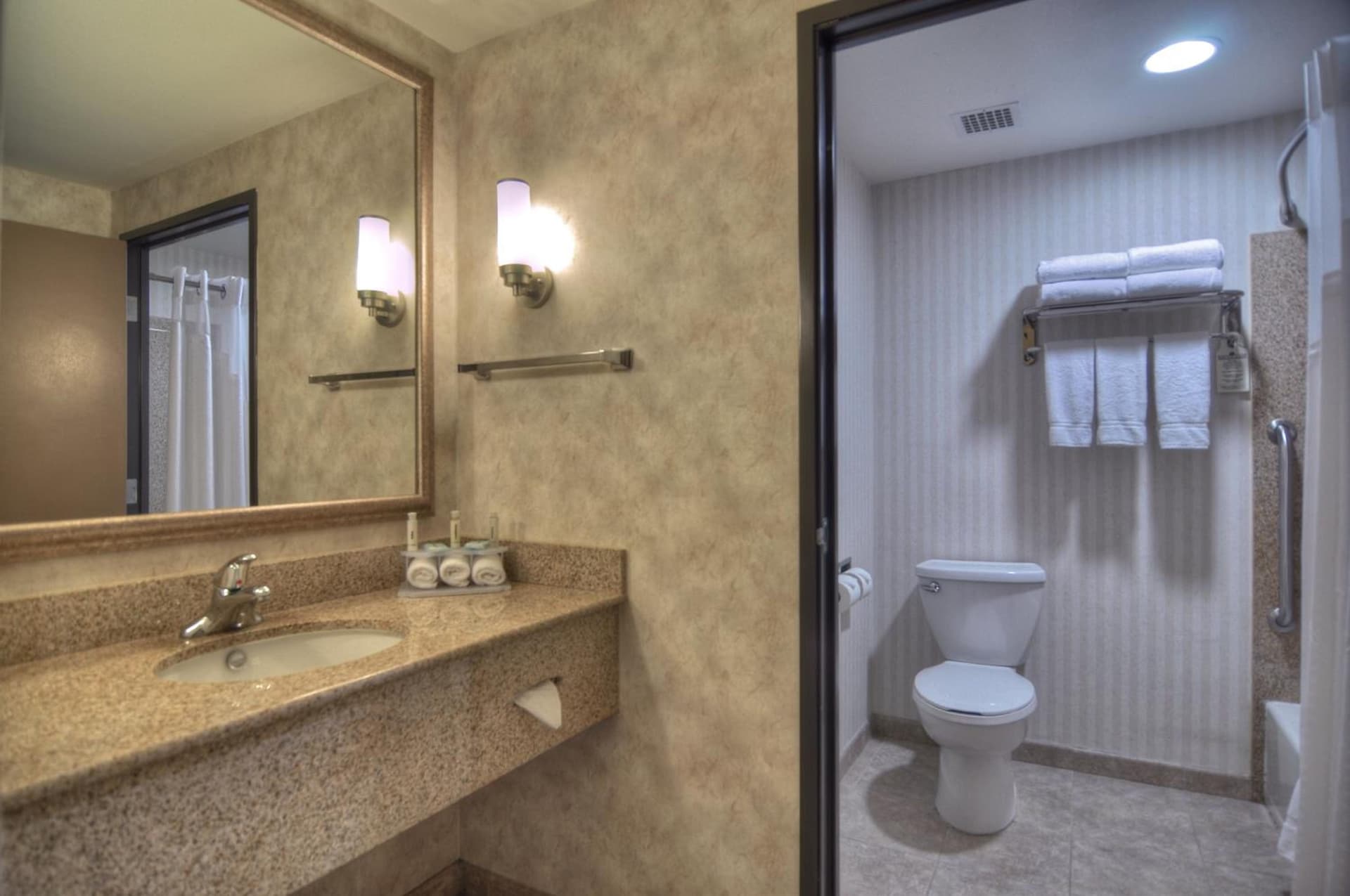 Holiday Inn Express San Diego South - Chula Vista by IHG gallery photo in Chula Vista, CA — image 73