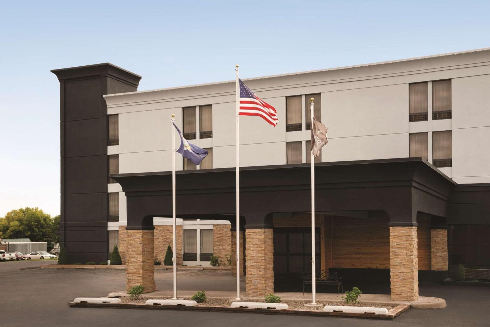 Comfort Inn & Suites Liverpool - Syracuse North — hotel in Liverpool, New York