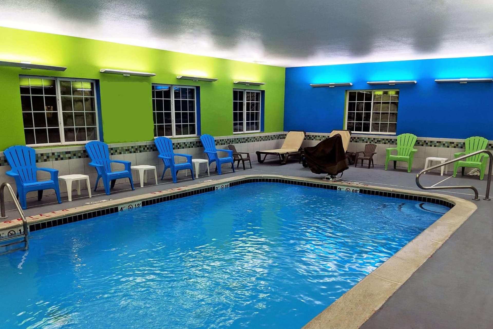 Microtel Inn & Suites by Wyndham Michigan City gallery photo in Michigan City, IN — image 25