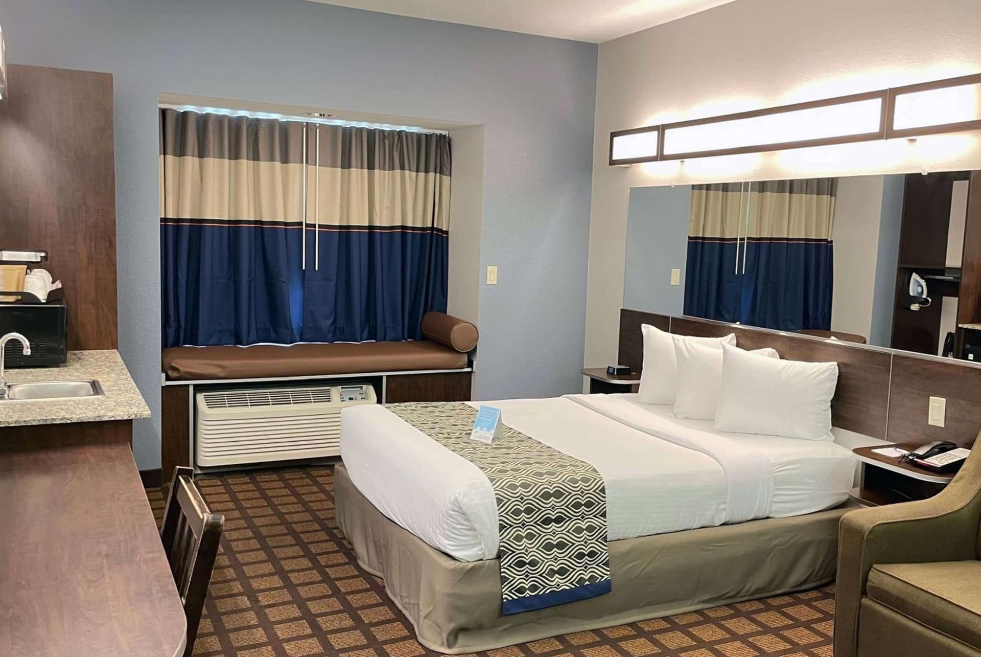 Microtel Inn & Suites by Wyndham Michigan City gallery photo in Michigan City, IN — image 30