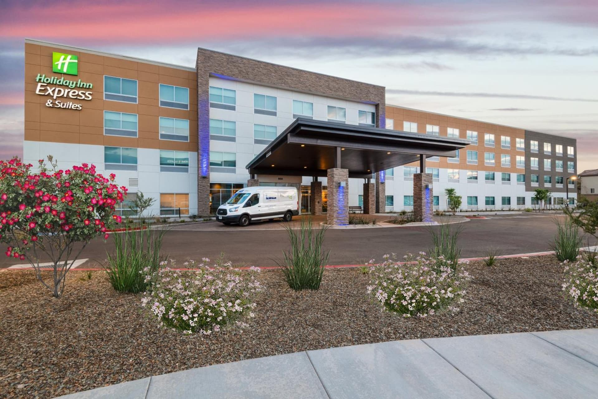 Holiday Inn Express & Suites - Phoenix - Airport North by IHG featured exterior or lobby in Phoenix, AZ — similar hotel