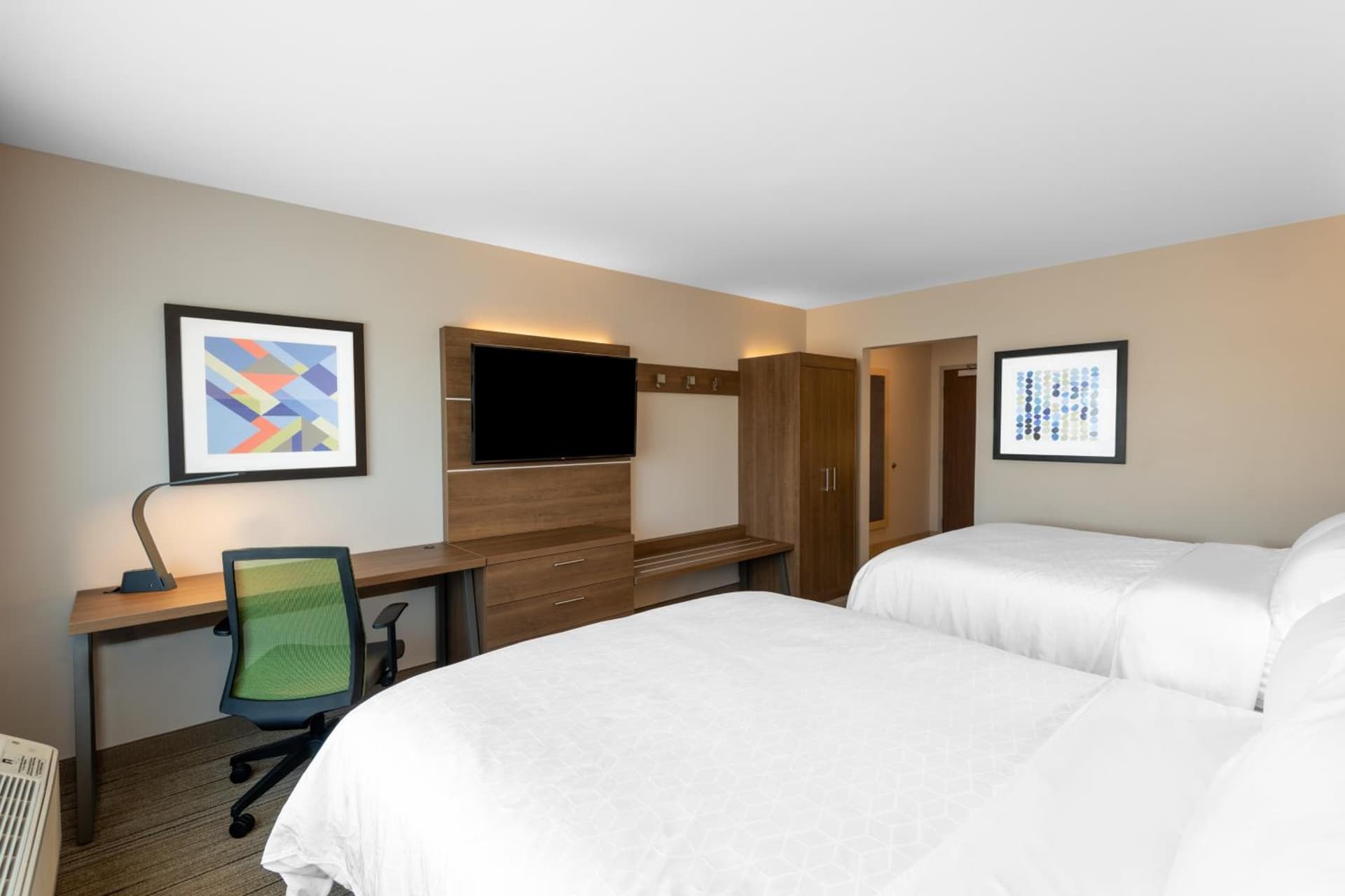 Holiday Inn Express & Suites - Phoenix - Airport North by IHG gallery photo in Phoenix, AZ — image 23