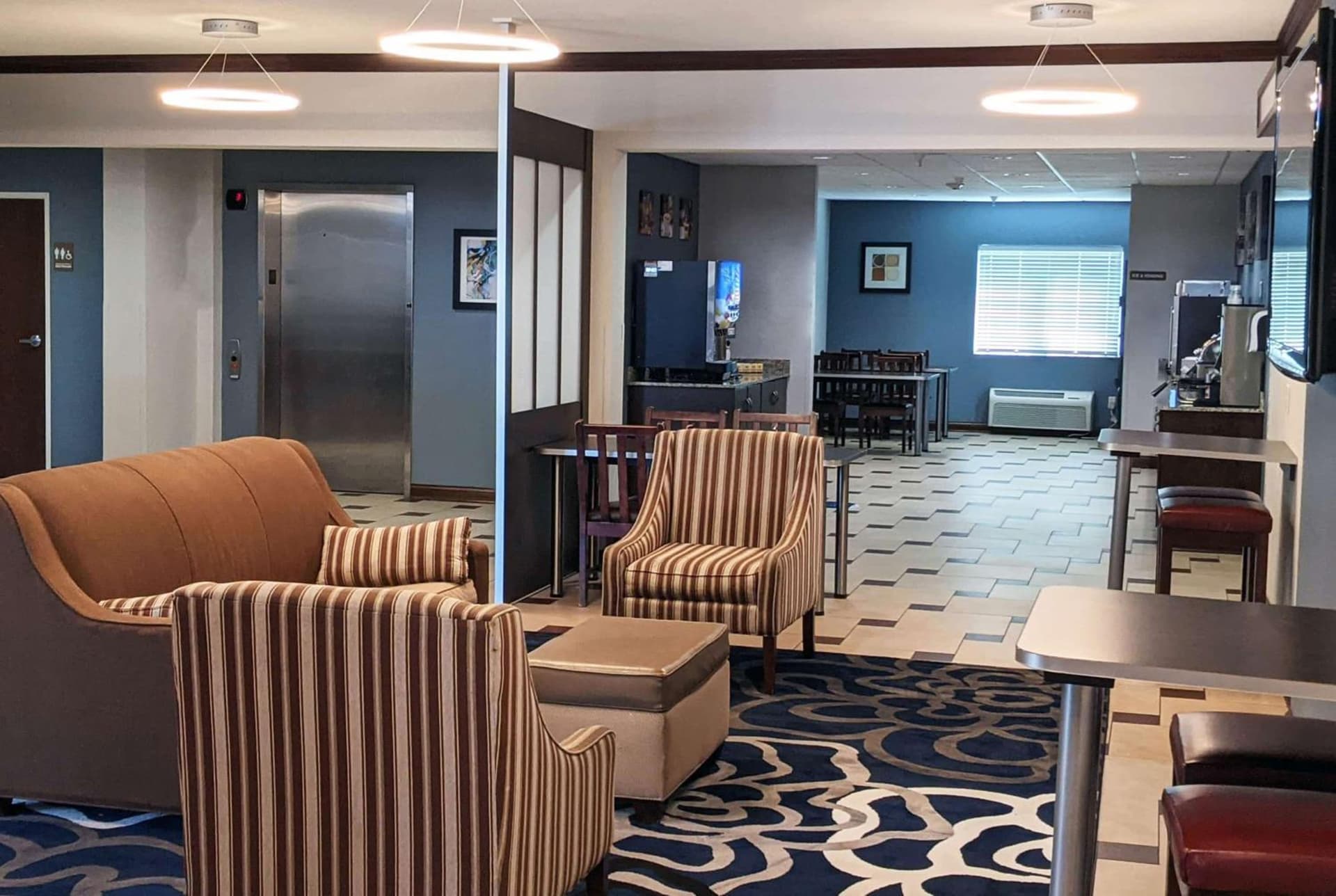 Microtel Inn & Suites by Wyndham Michigan City gallery photo in Michigan City, IN — image 38