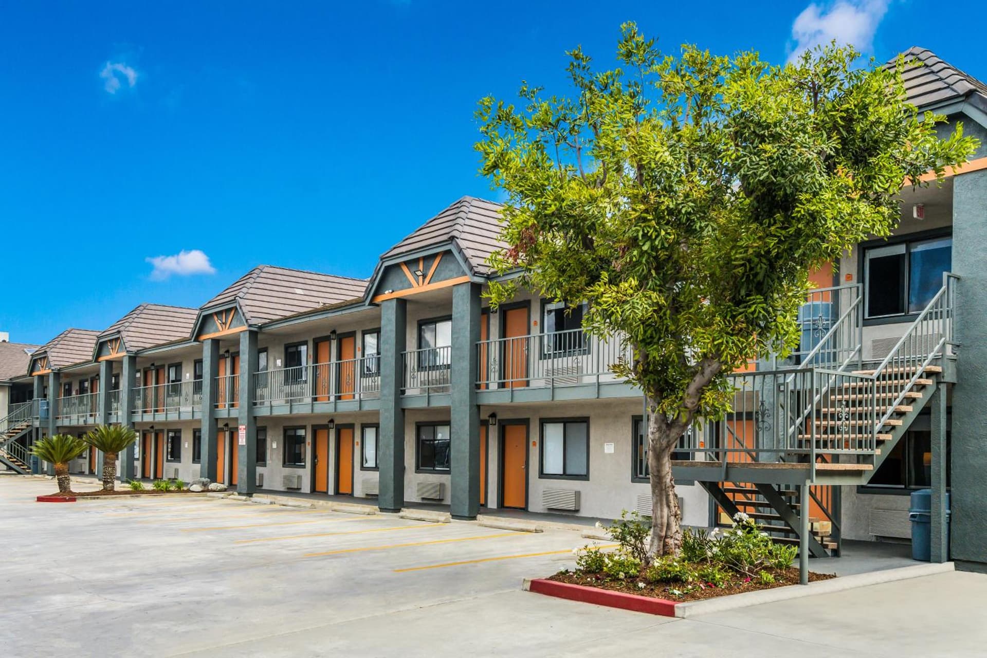 Hotel Hacienda at Ontario Ranch featured exterior or lobby in Ontario, CA — similar hotel