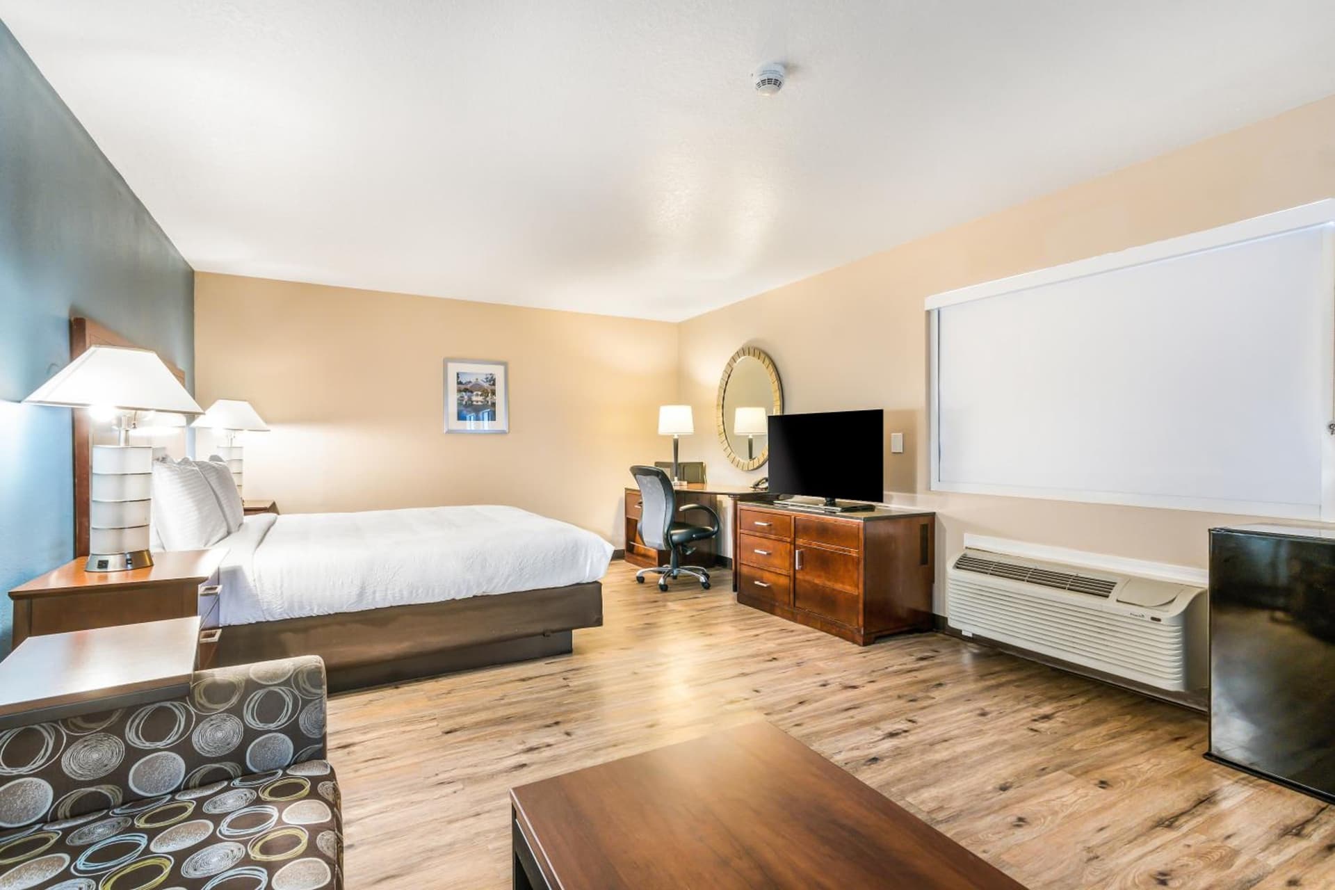 Hotel Hacienda at Ontario Ranch gallery photo in Ontario, CA — image 19