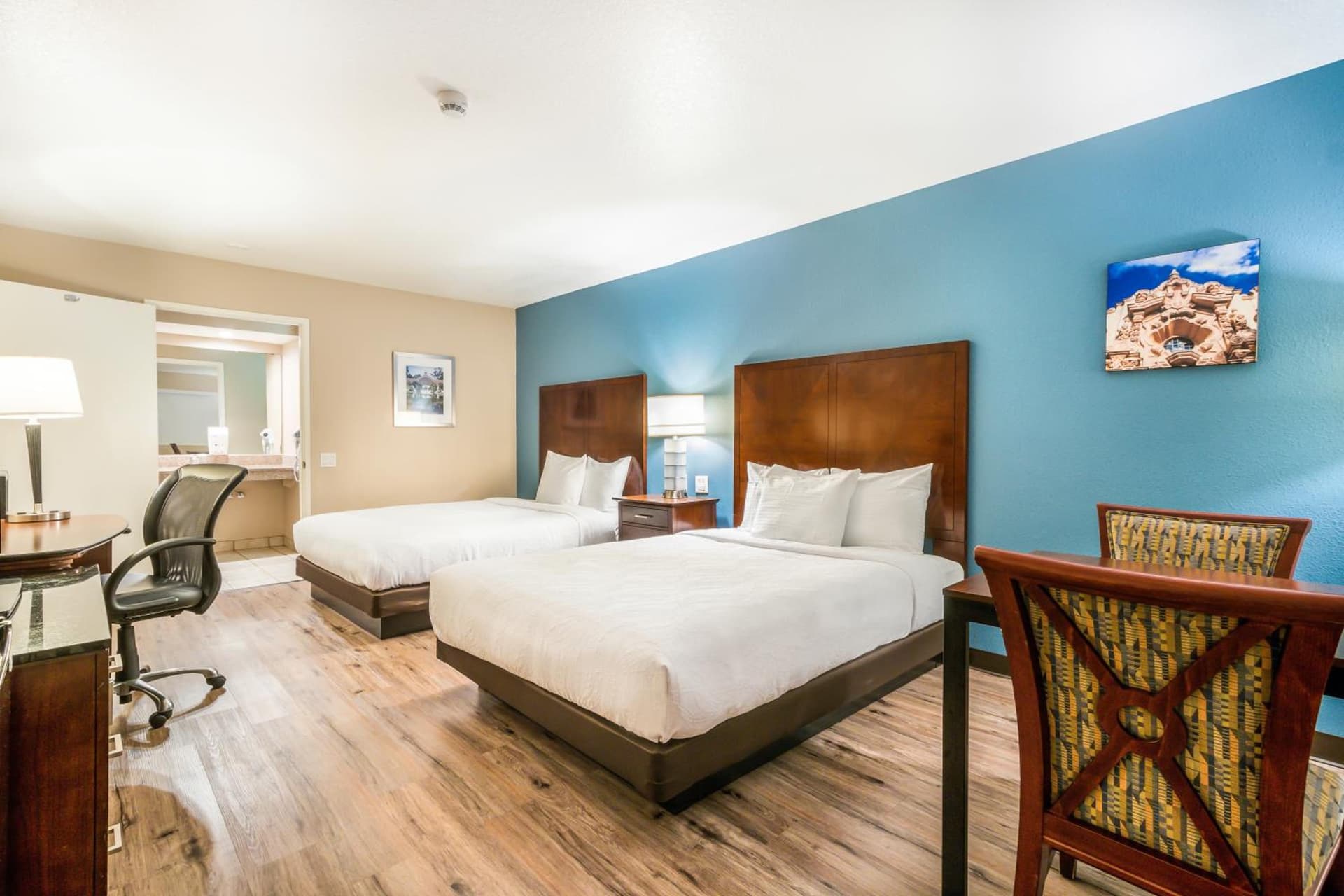 Hotel Hacienda at Ontario Ranch gallery photo in Ontario, CA — image 9