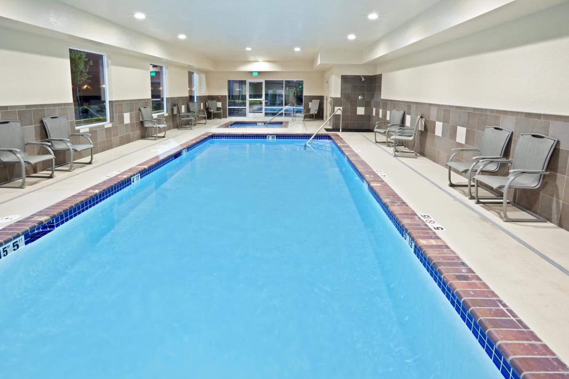 Holiday Inn Express and Suites Sumner by IHG gallery photo in Sumner, WA — image 22