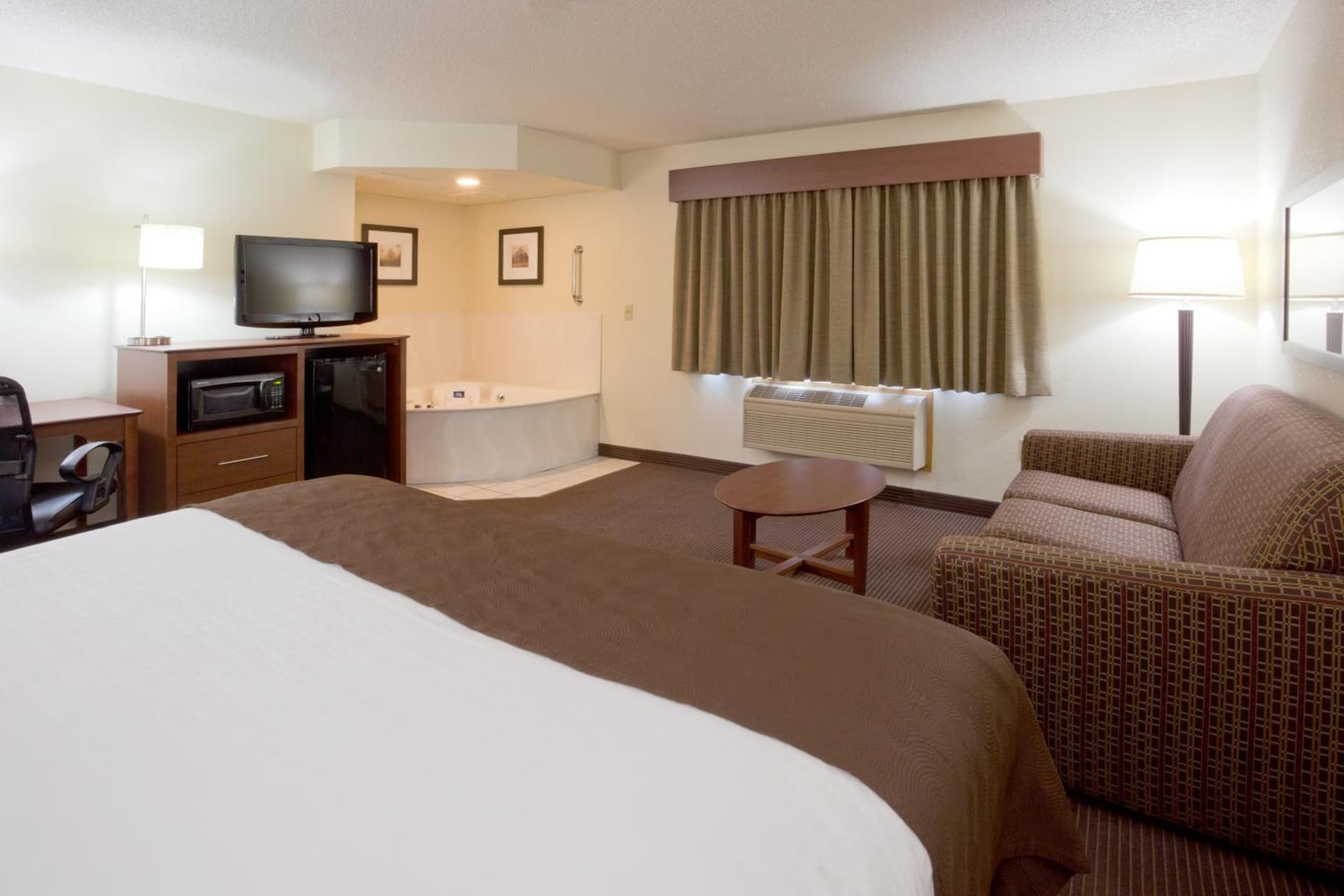 AmericInn by Wyndham Bismarck interior in Bismarck, ND — gallery photo 2