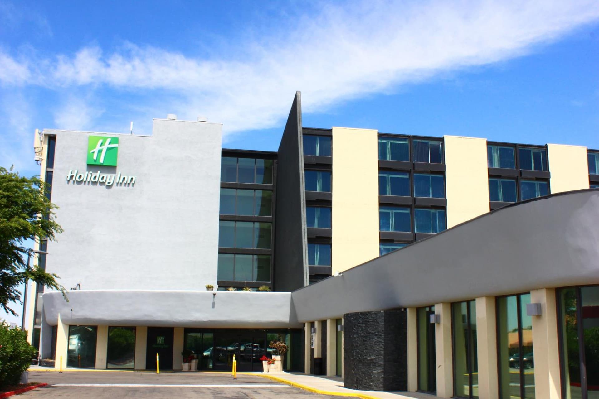 Holiday Inn Victorville by IHG gallery photo in Victorville, CA — image 38
