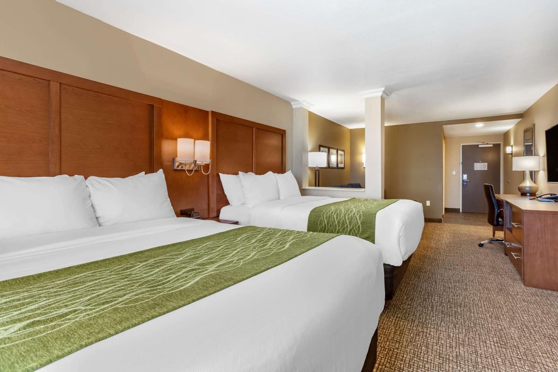 Comfort Suites Albuquerque Airport gallery photo in Albuquerque, NM — image 16