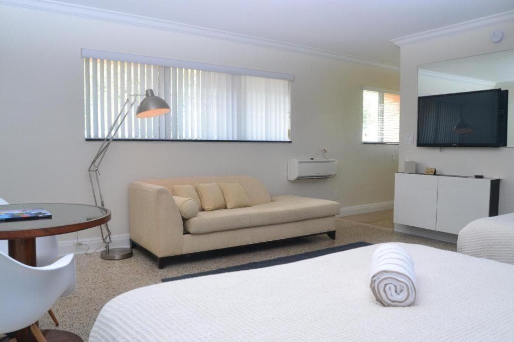 Victoria Park Hotel gallery photo in Fort Lauderdale, FL — image 23