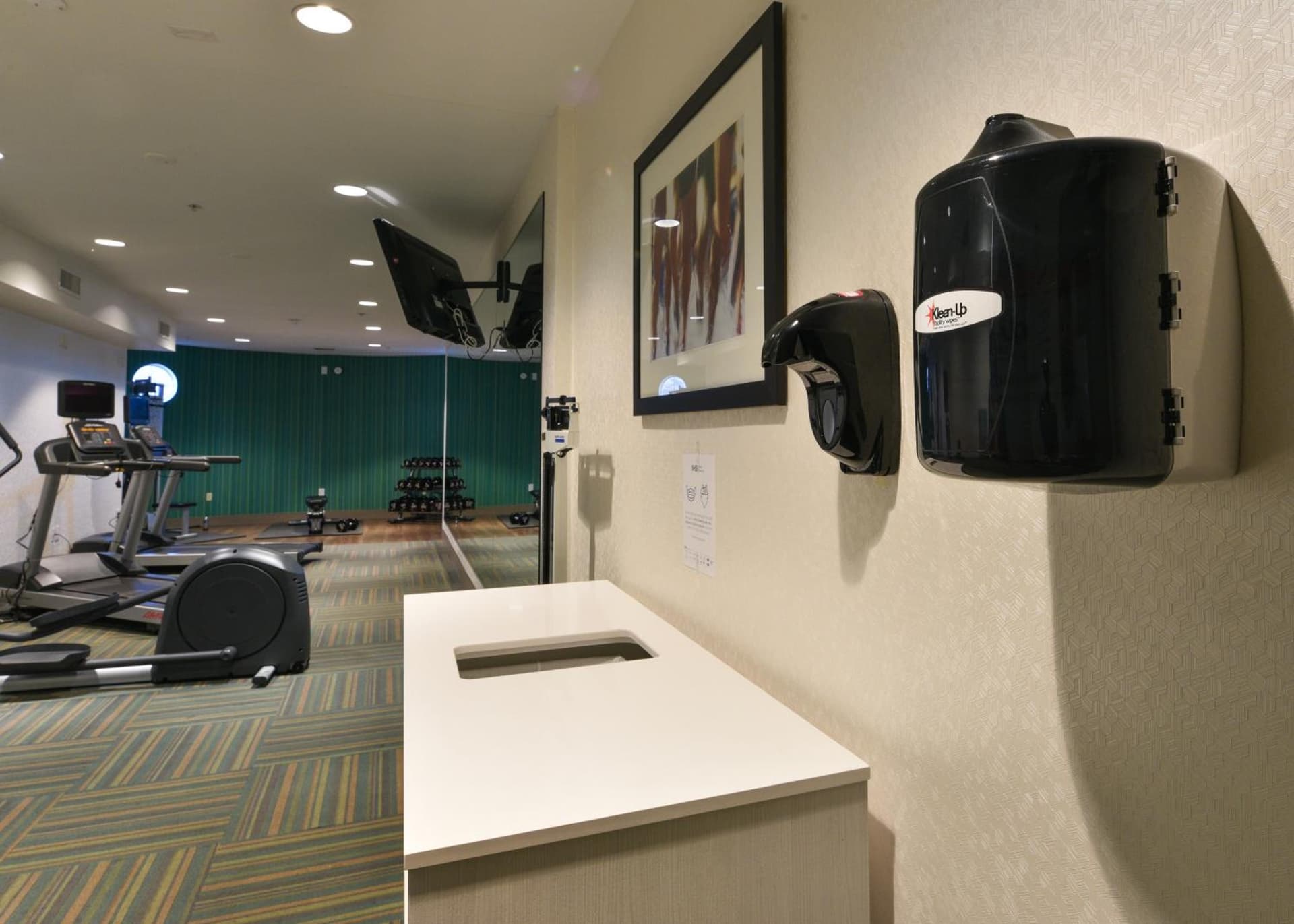 Holiday Inn Express & Suites Corona by IHG gallery photo in Corona, CA — image 9