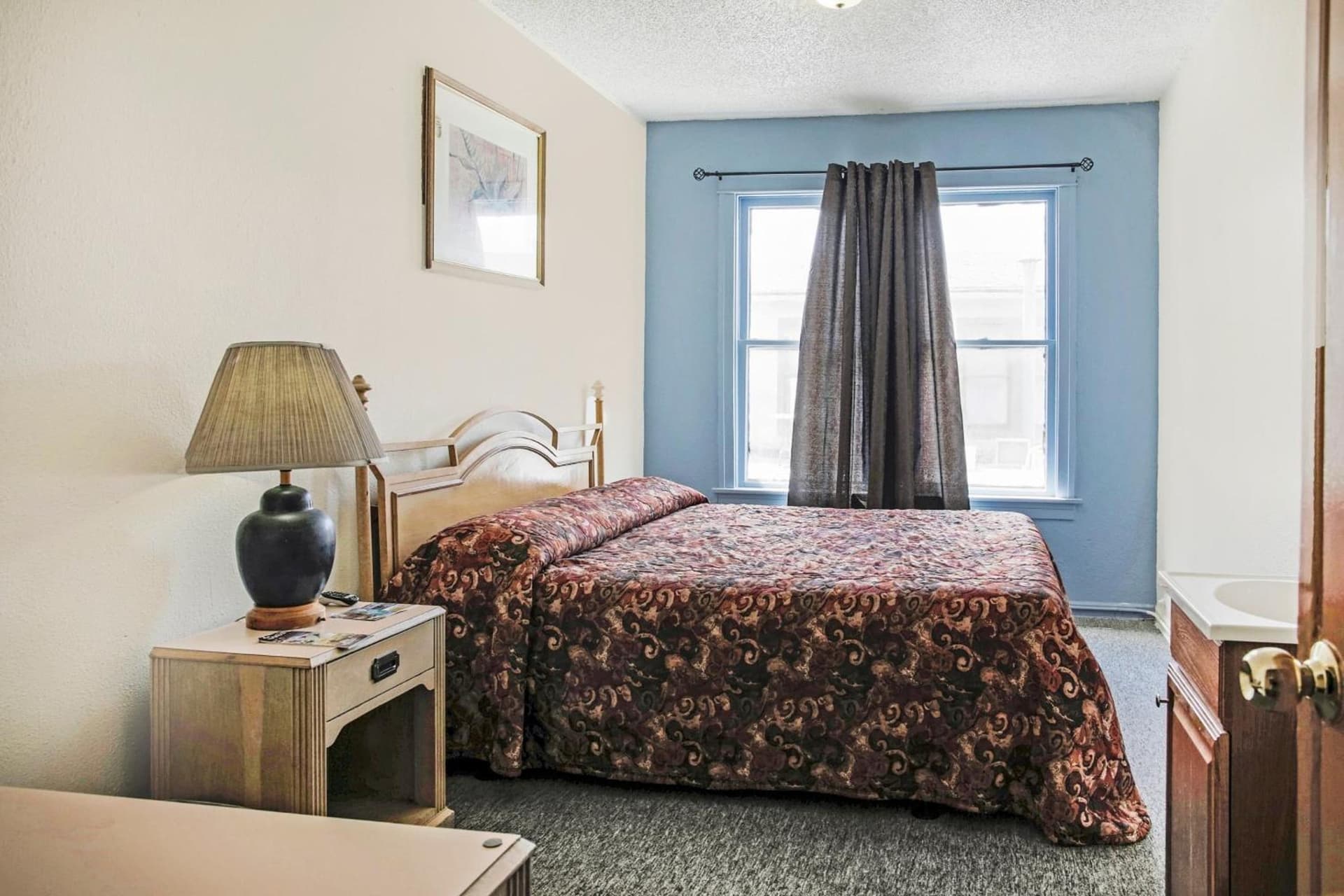 OYO Historic Cameron Hotel Brownsville I-69E gallery photo in Brownsville, TX — image 33