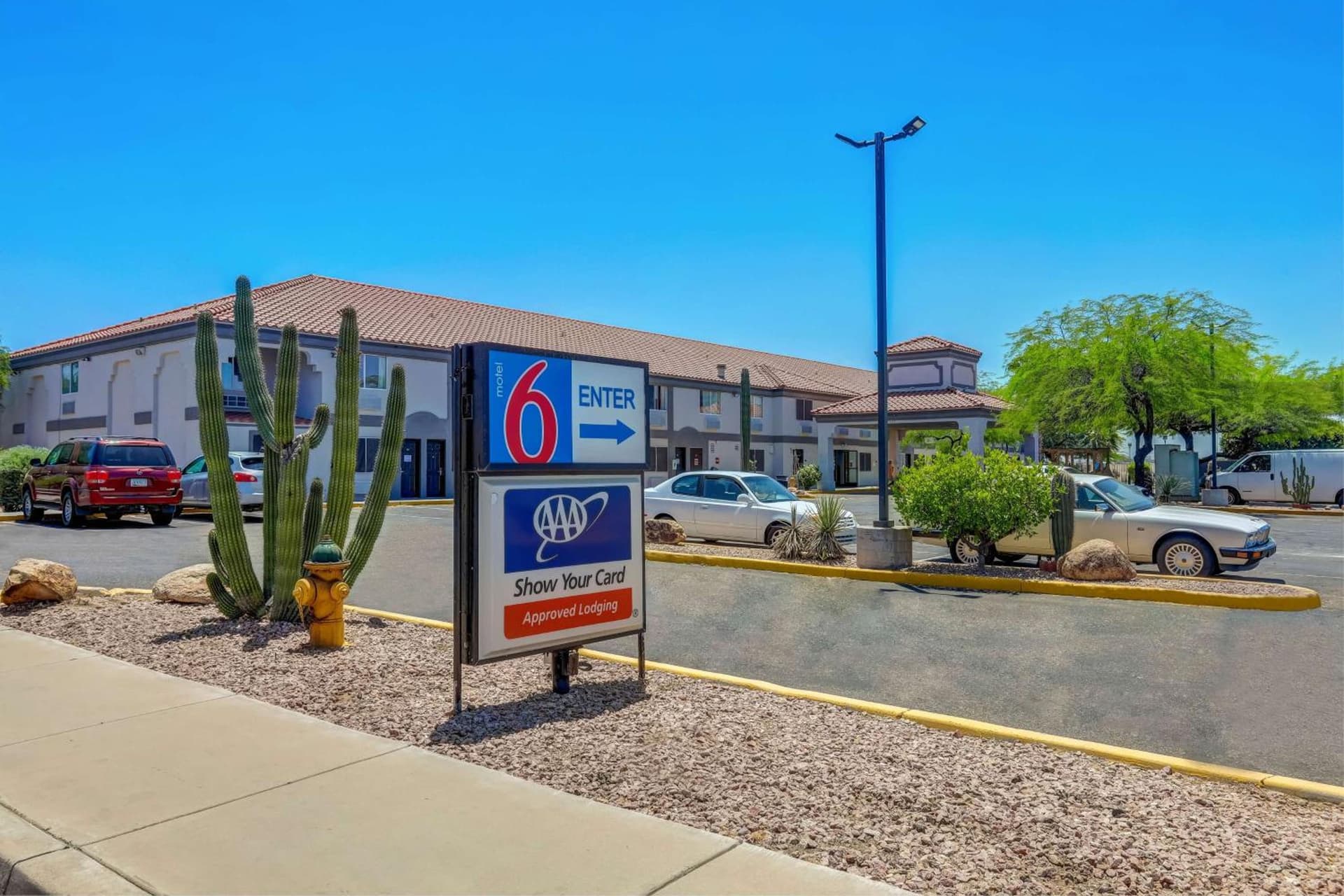 Americas Best Value Inn Apache Junction property views in Apache Junction, AZ — gallery photo 3
