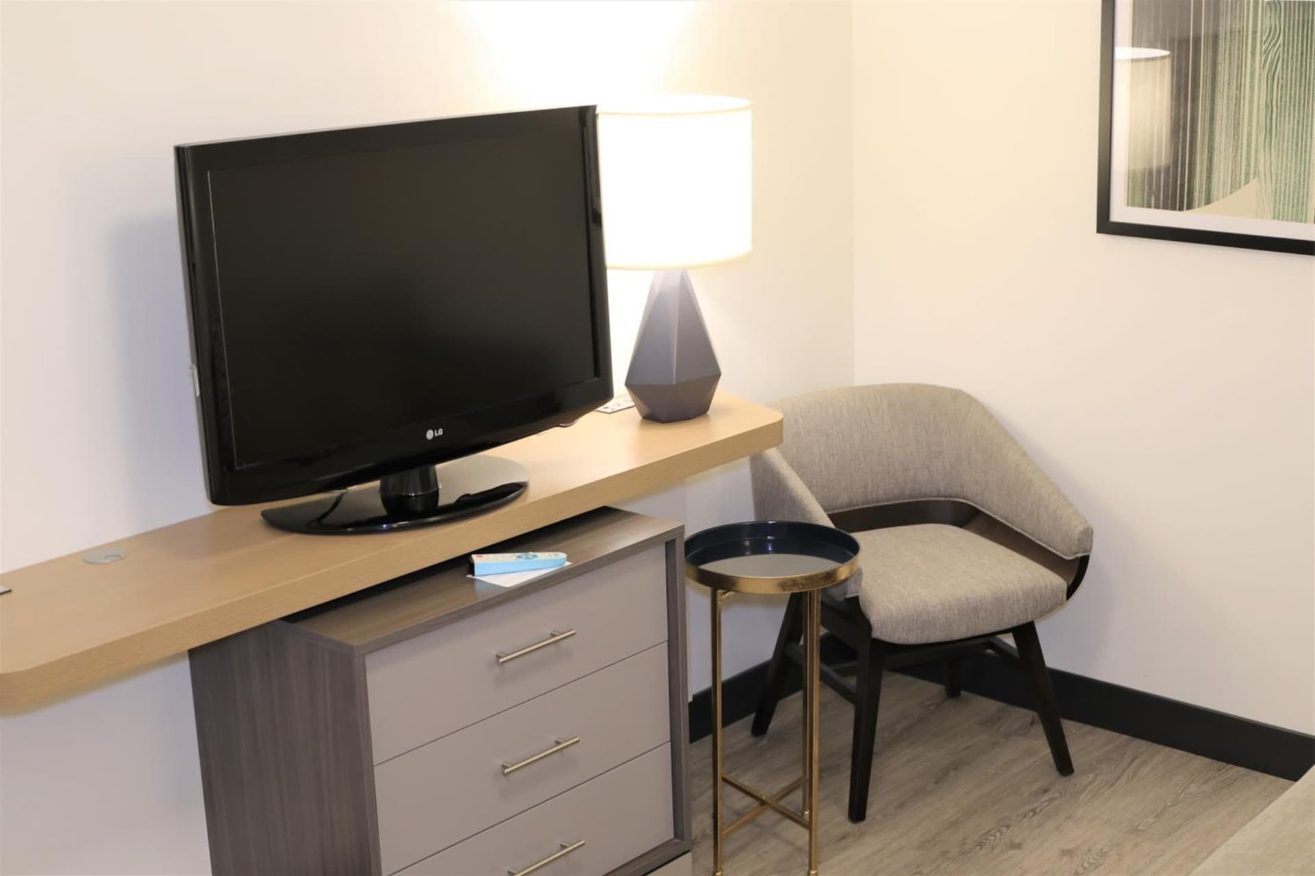 Holiday Inn & Suites St. Cloud by IHG interior in Saint Cloud, MN — gallery photo 2