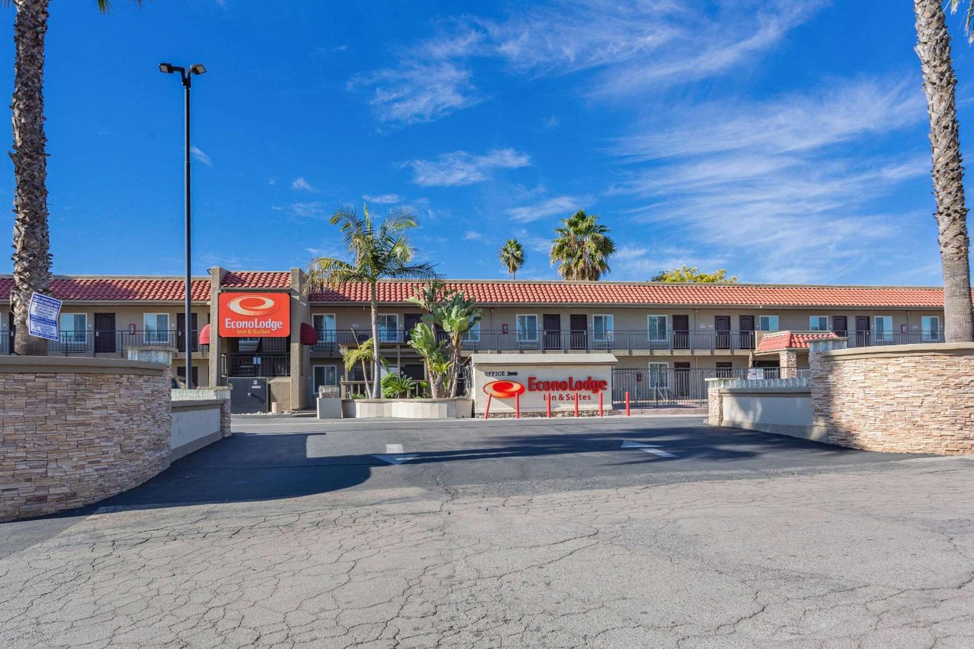 Econo Lodge Inn & Suites Escondido Downtown gallery photo in Escondido, CA — image 18