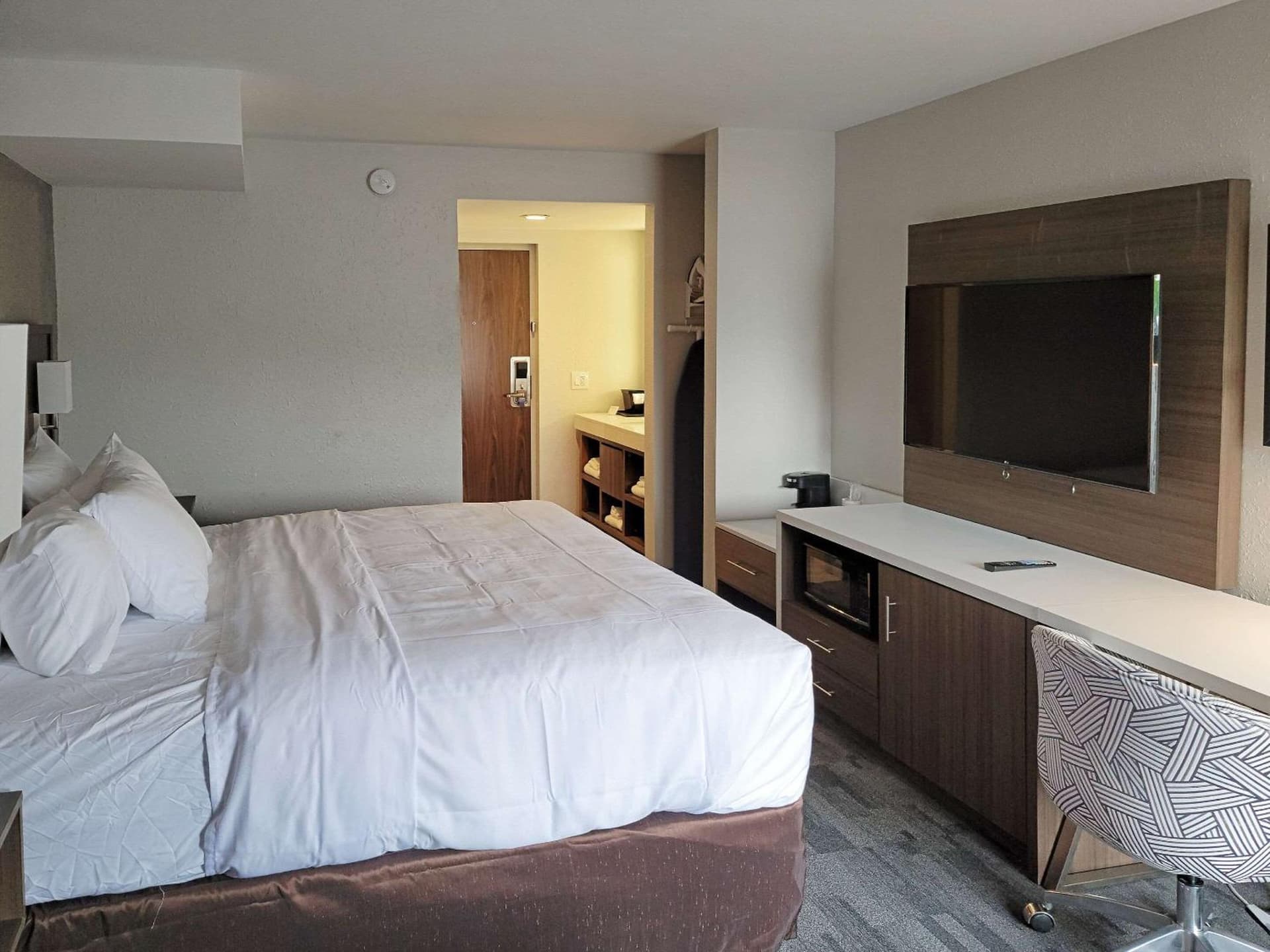 Comfort Inn & Suites Wyomissing/Reading gallery photo in Wyomissing, PA — image 13