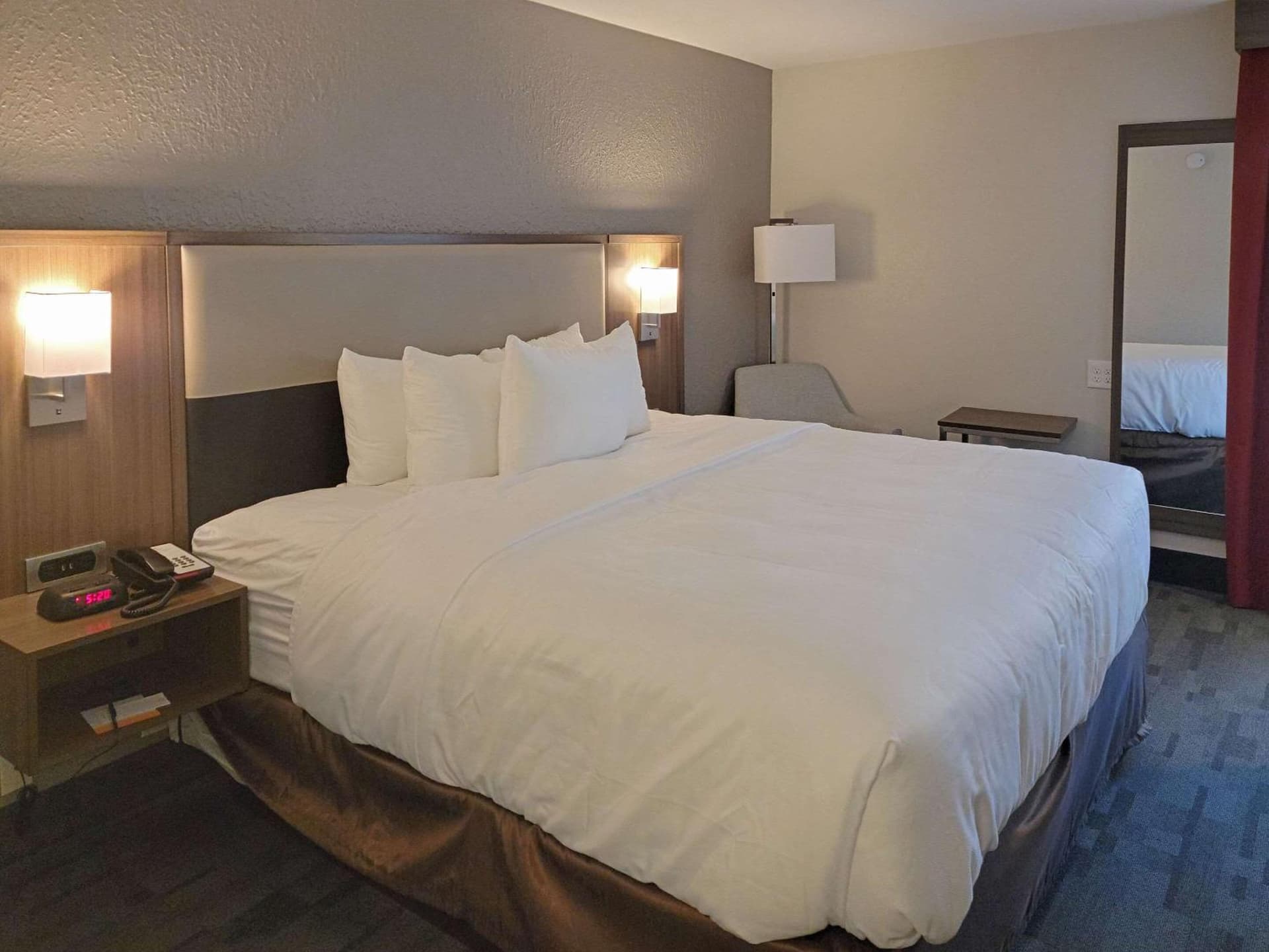 Comfort Inn & Suites Wyomissing/Reading gallery photo in Wyomissing, PA — image 22