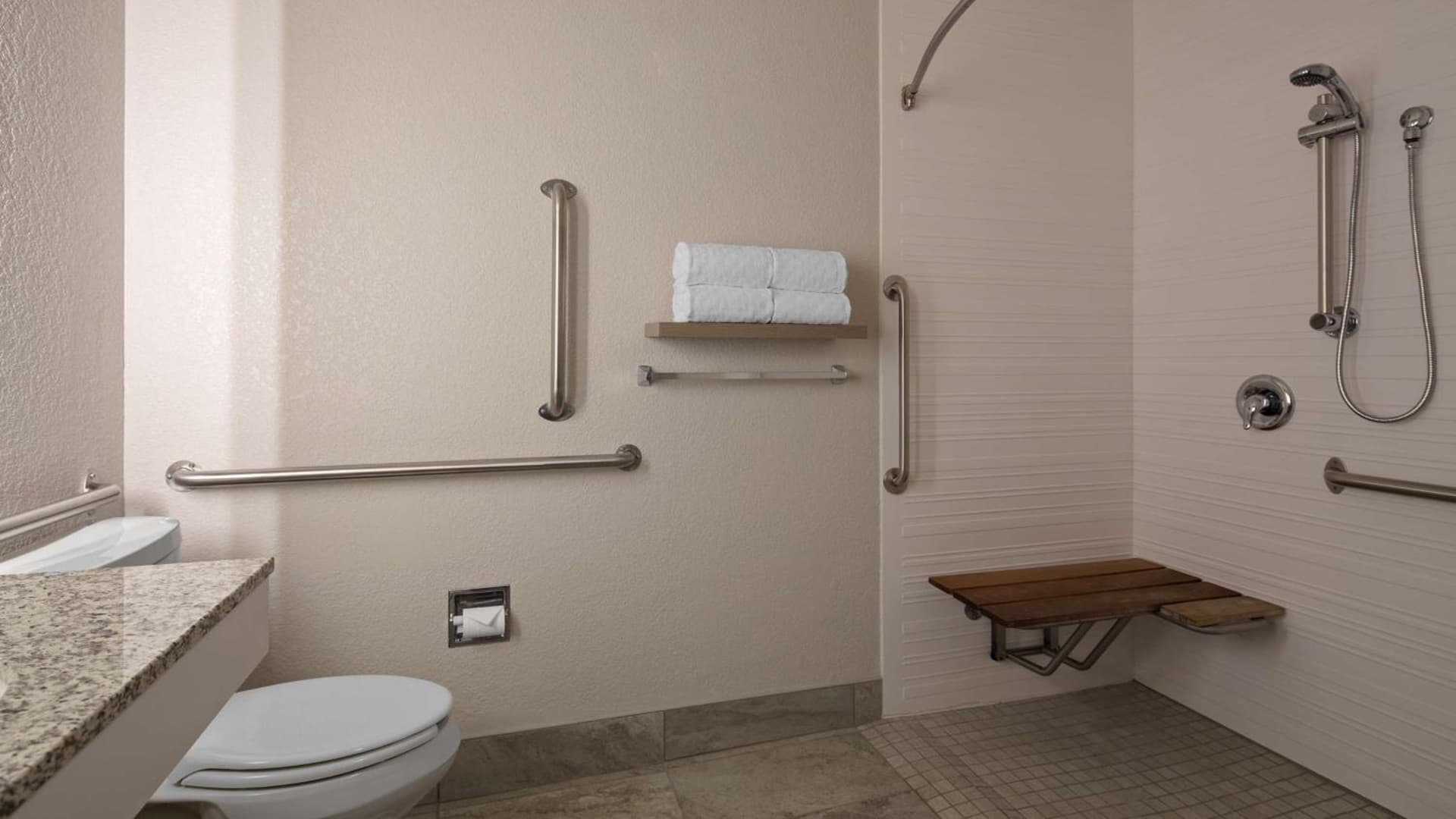 Best Western Eau Claire South gallery photo in Eau Claire, WI — image 11