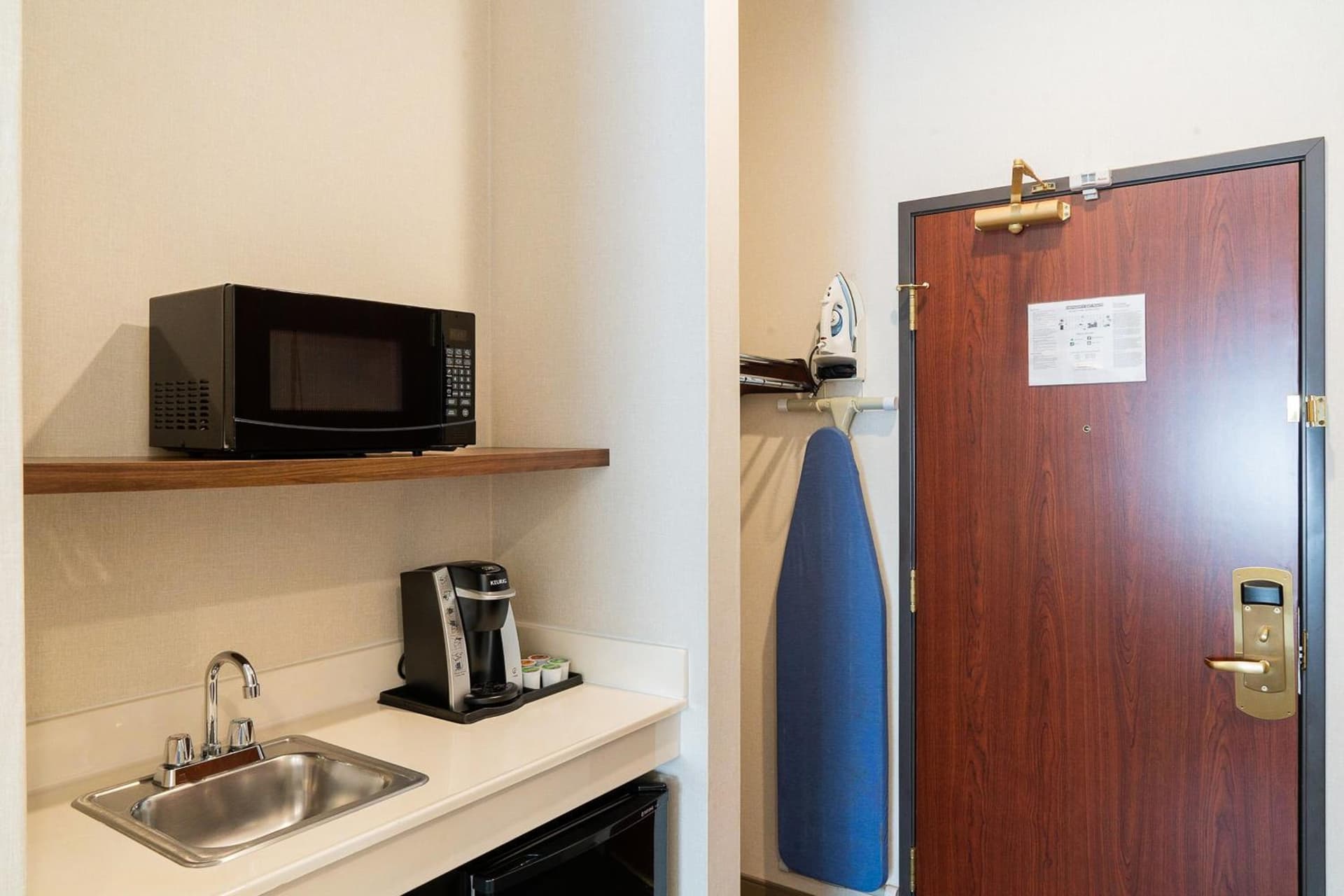 Holiday Inn Express Davis-University Area by IHG gallery photo in Davis, CA — image 66