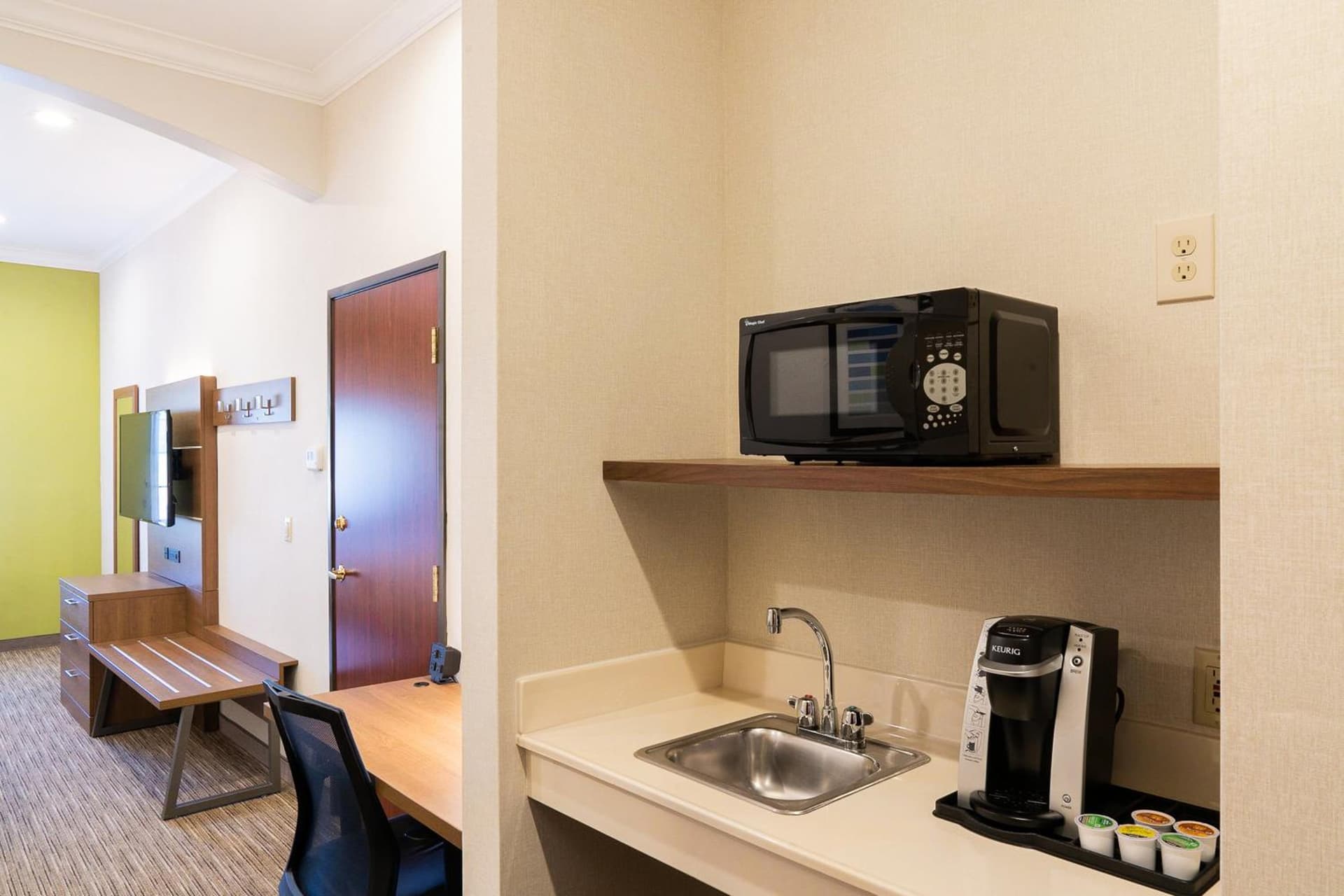 Holiday Inn Express Davis-University Area by IHG gallery photo in Davis, CA — image 50