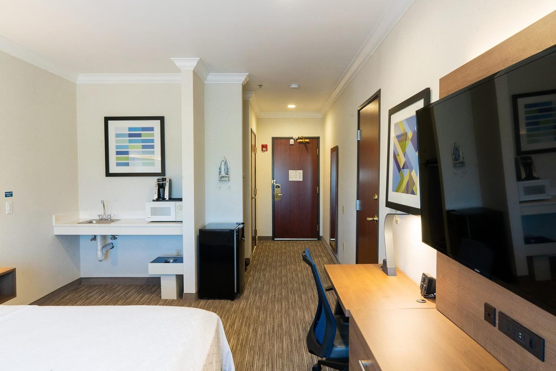 Holiday Inn Express Davis-University Area by IHG gallery photo in Davis, CA — image 26