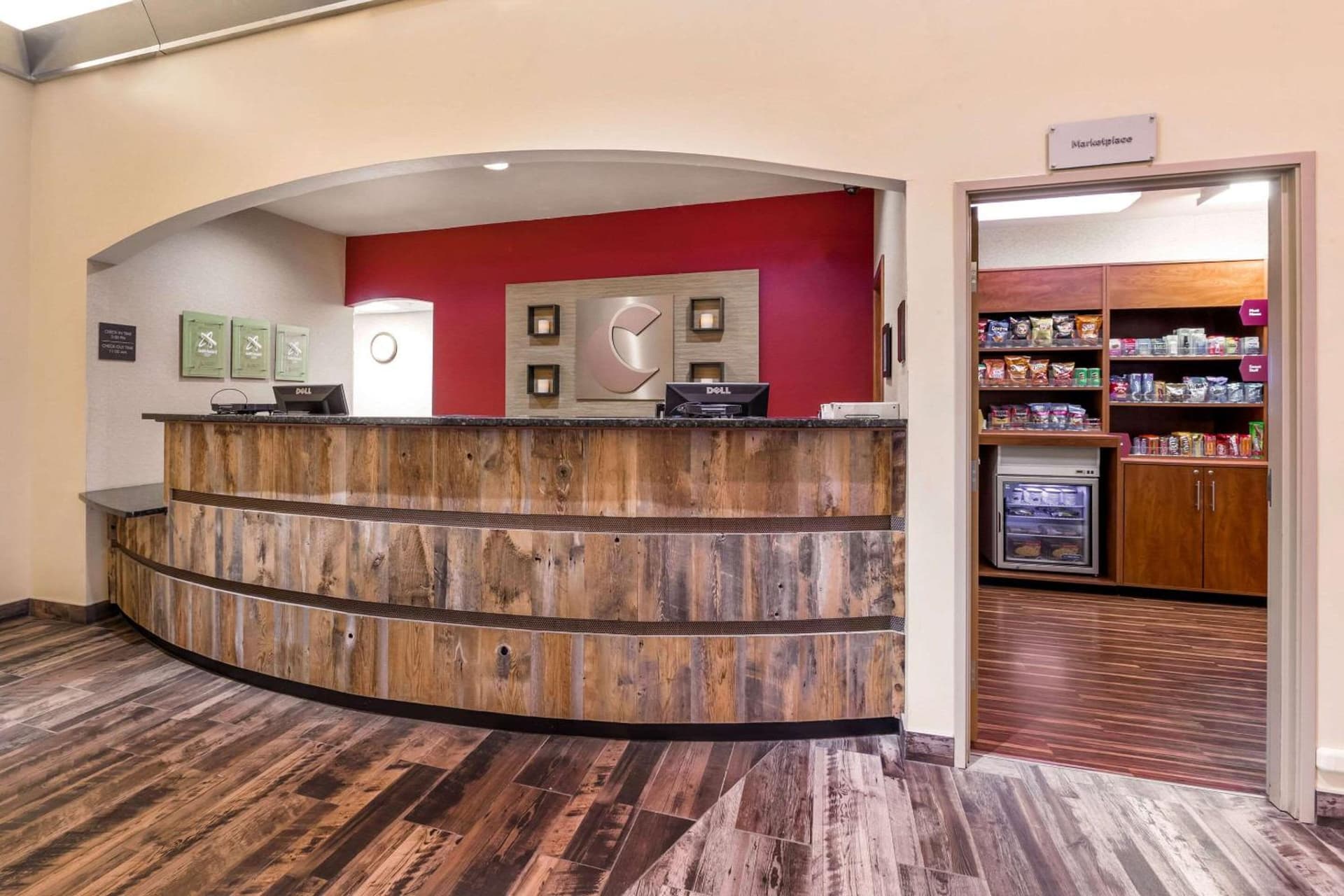 Comfort Suites Burlington property views in Burlington, IA — gallery photo 3