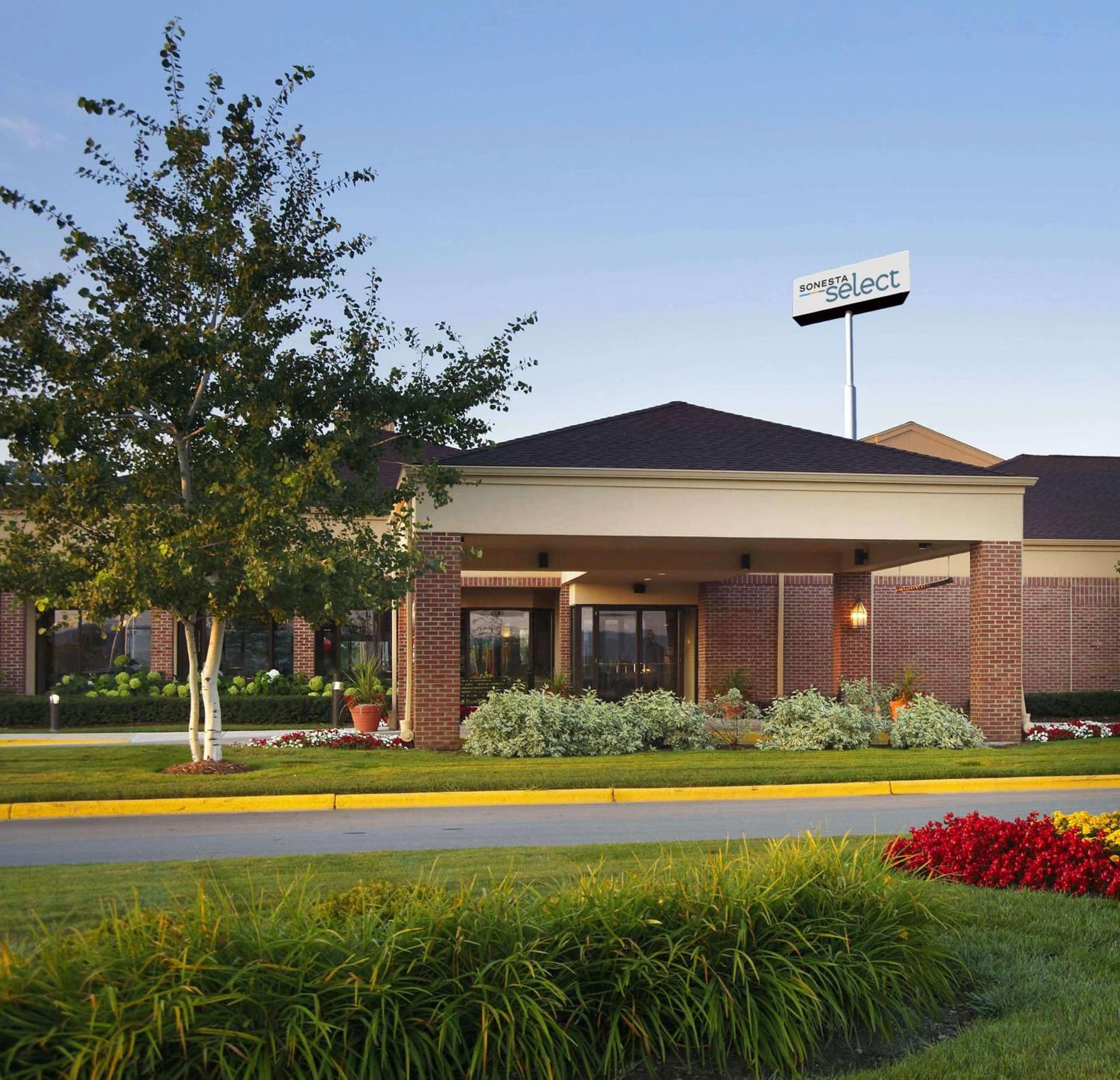 AmericInn by Wyndham Brookfield — hotel in Brookfield, Wisconsin