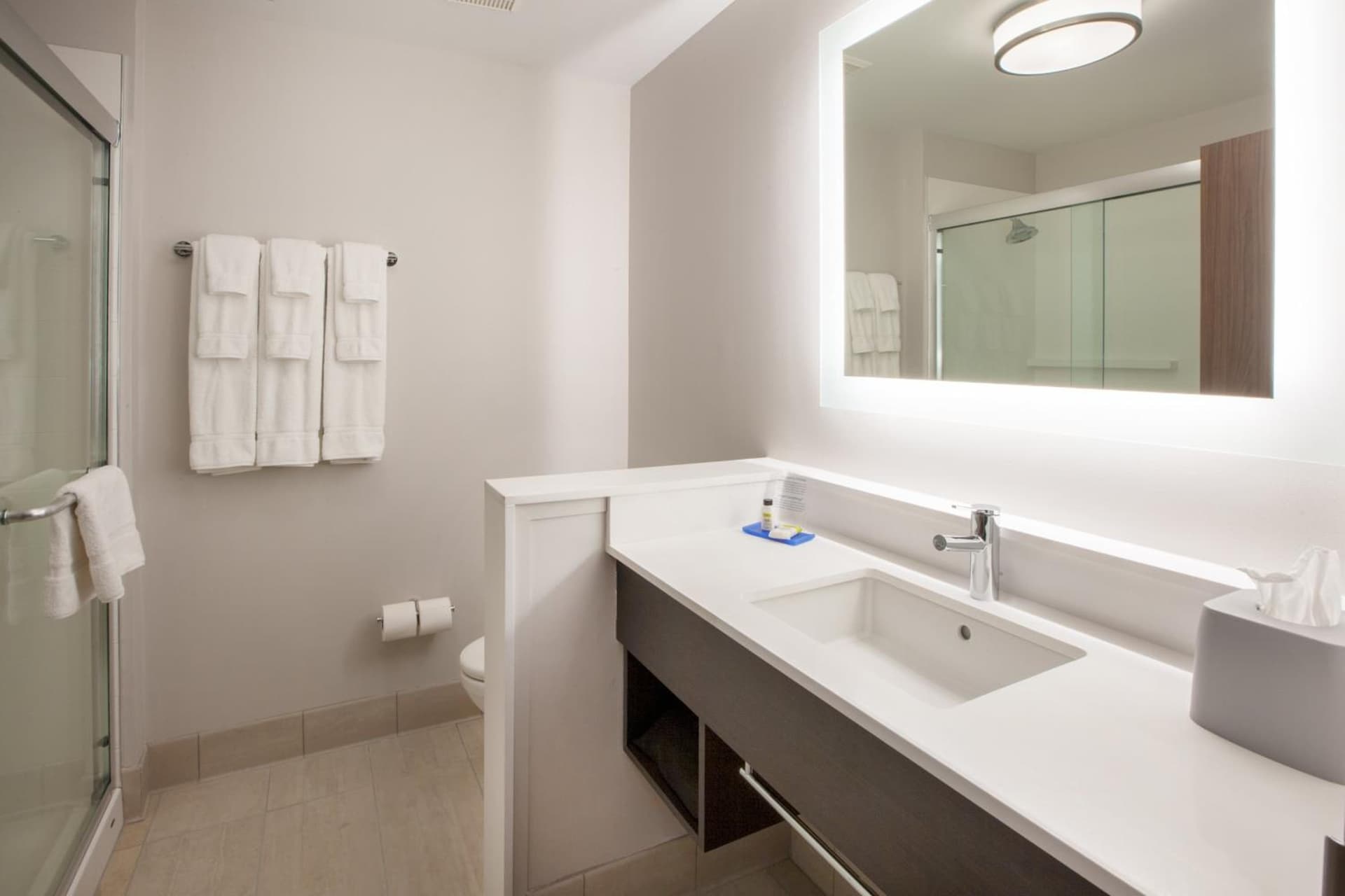 Holiday Inn Express & Suites - Firestone - Longmont by IHG interior in Longmont, CO — gallery photo 2