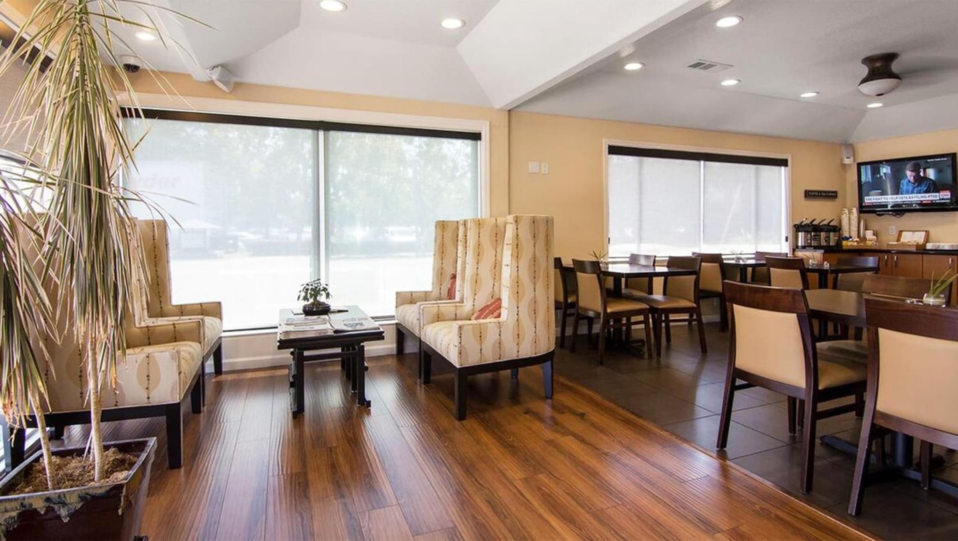 The Zen Hotel Palo Alto interior in Palo Alto, CA — gallery photo 2
