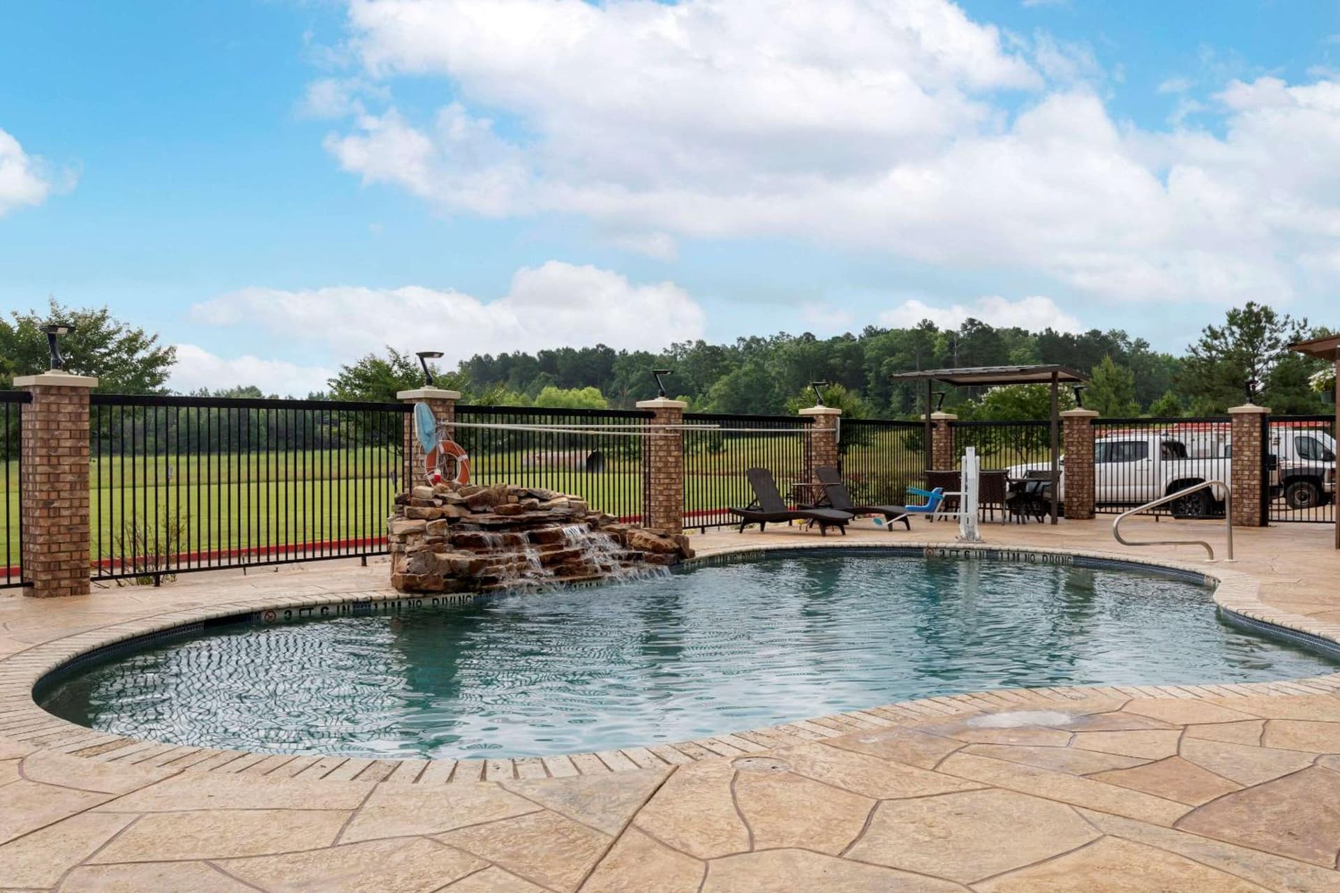 Comfort Suites Marshall interior in Marshall, TX — gallery photo 2