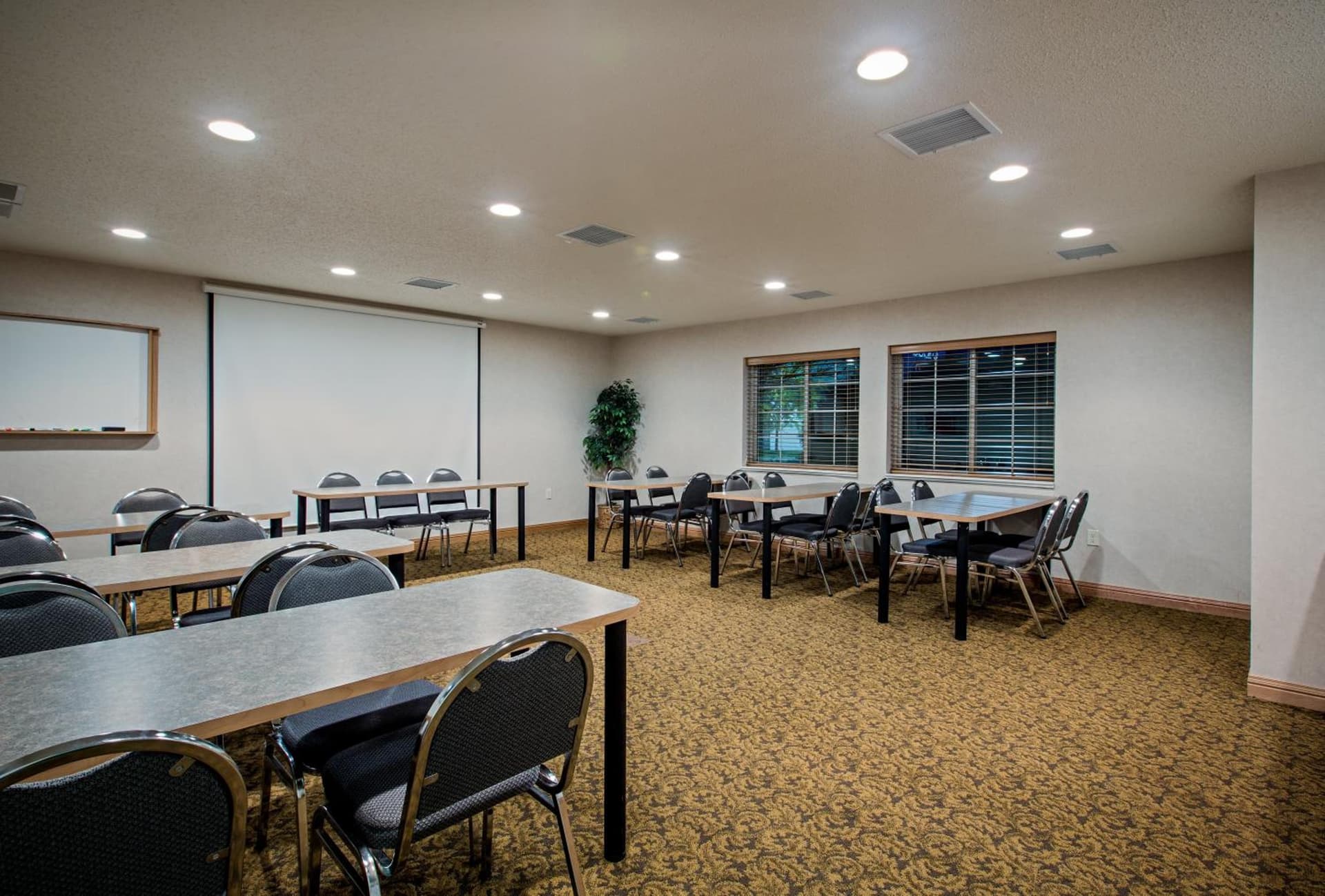 Candlewood Suites Appleton by IHG gallery photo in Appleton, WI — image 15