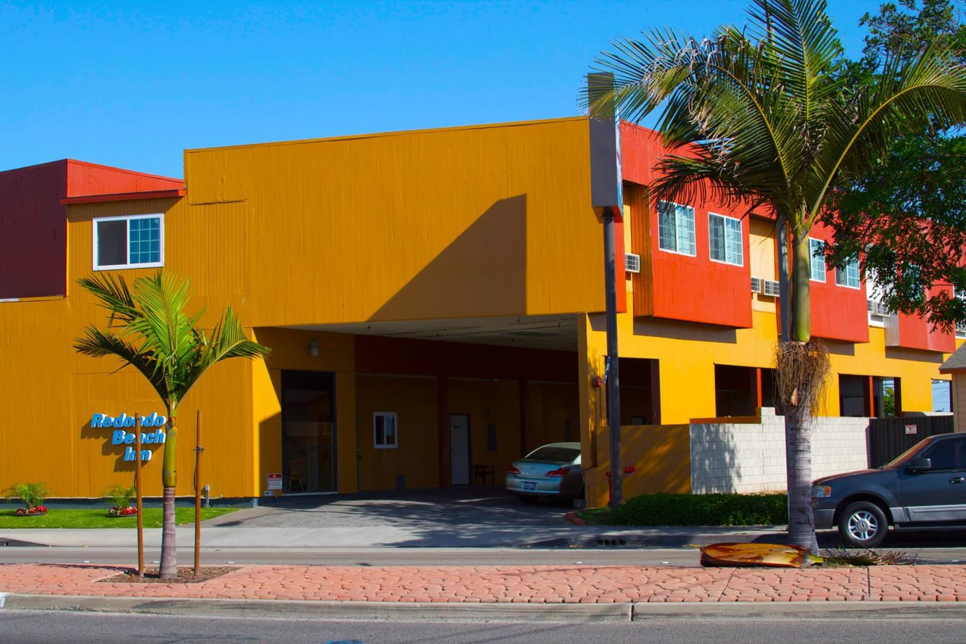 Redondo Beach Inn-LAX featured exterior or lobby in Gardena, CA — similar hotel