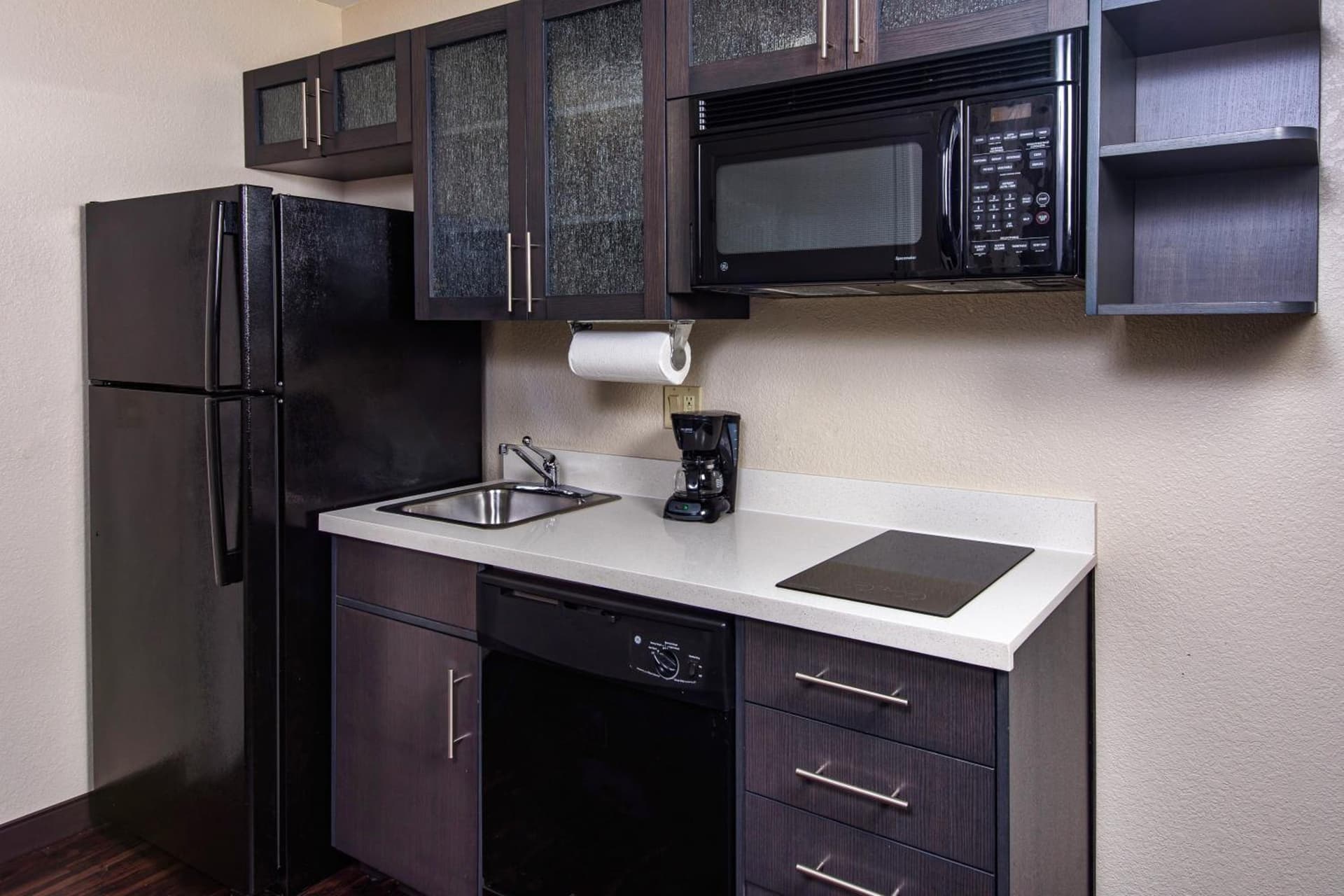 Candlewood Suites Appleton by IHG gallery photo in Appleton, WI — image 9
