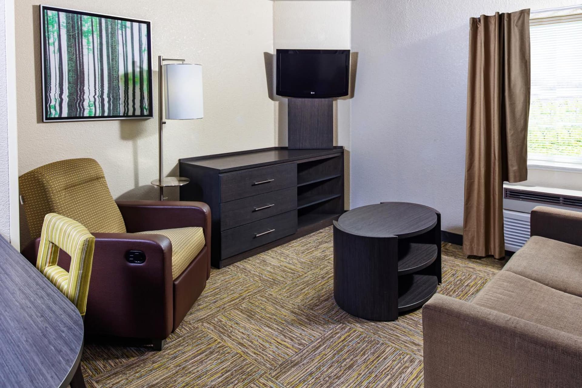Candlewood Suites Appleton by IHG gallery photo in Appleton, WI — image 59