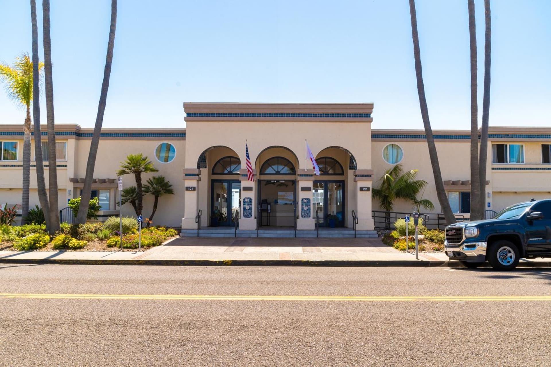Southern California Beach Club — hotel in Oceanside, California