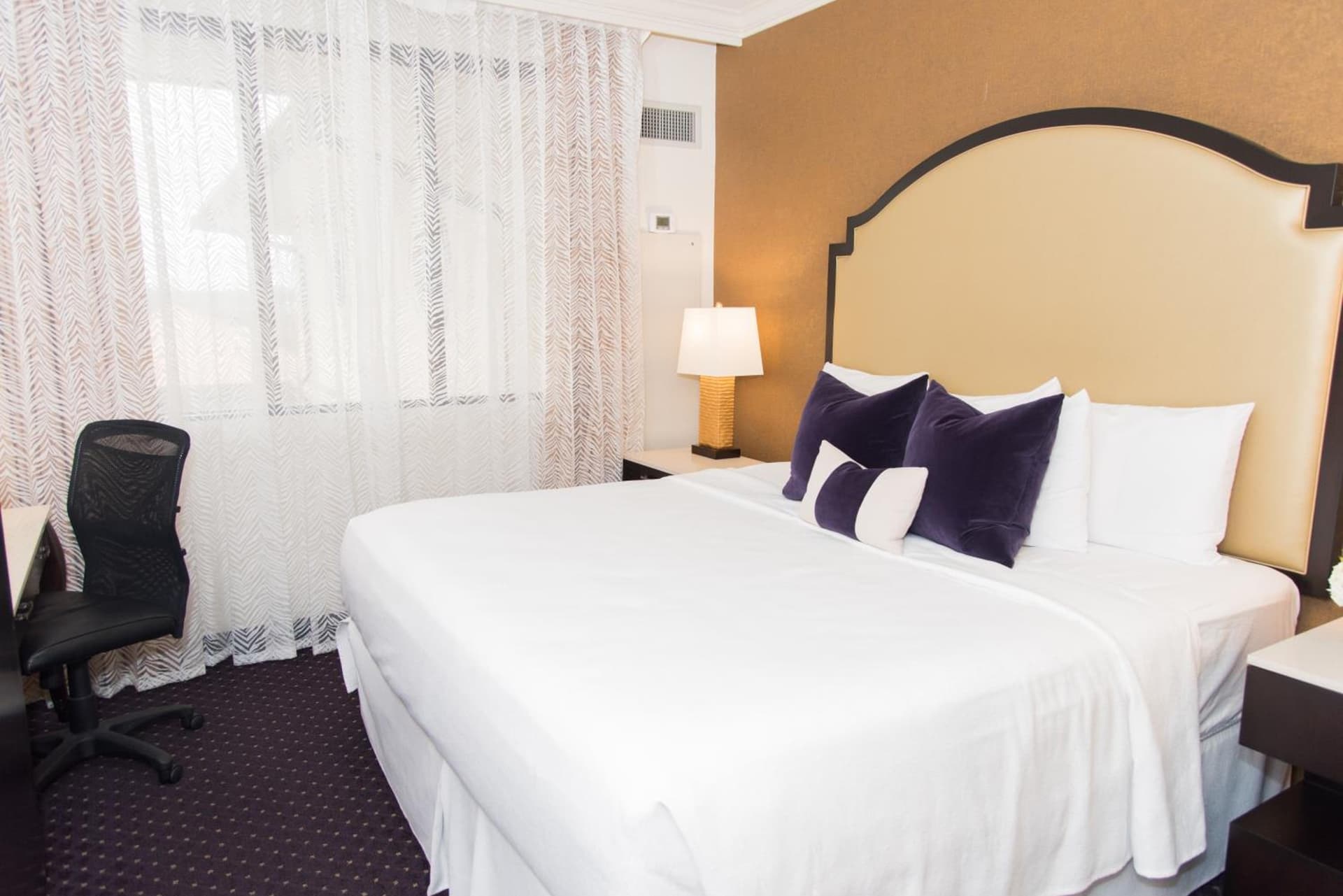 The Cook Hotel and Conference Center at LSU gallery photo in Baton Rouge, LA — image 4